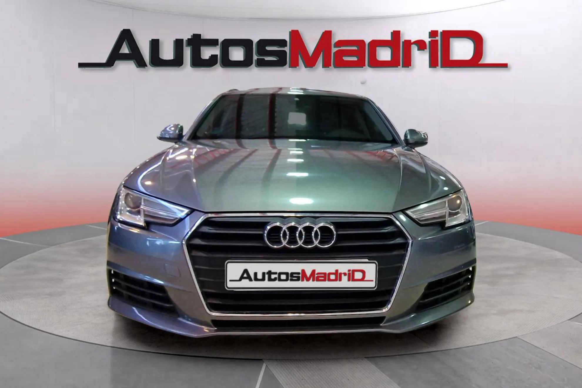 Audi A4 Avant S line 40 TDI quattro S tron - foto 2