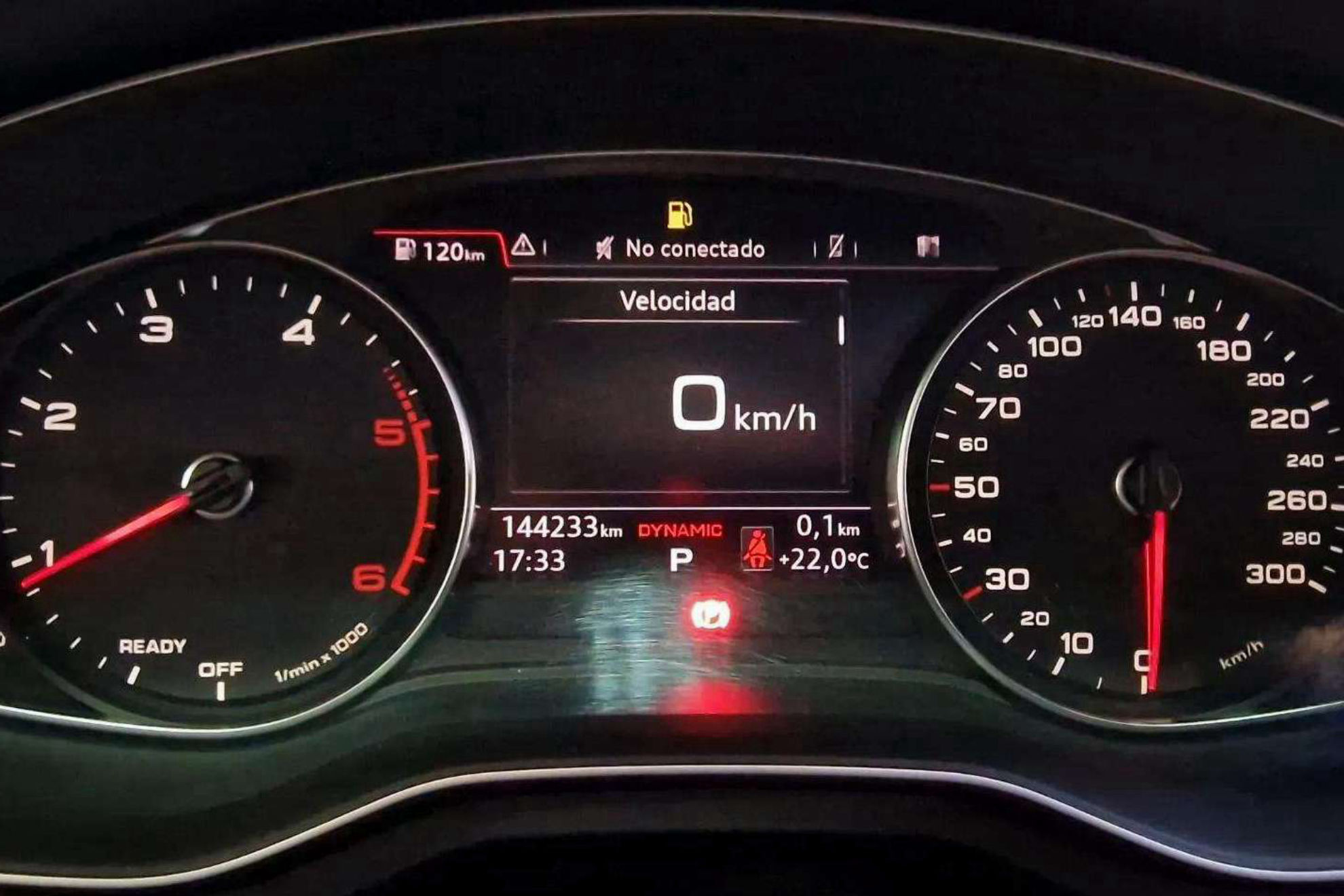 Audi A4 Avant S line 40 TDI quattro S tron - foto 25