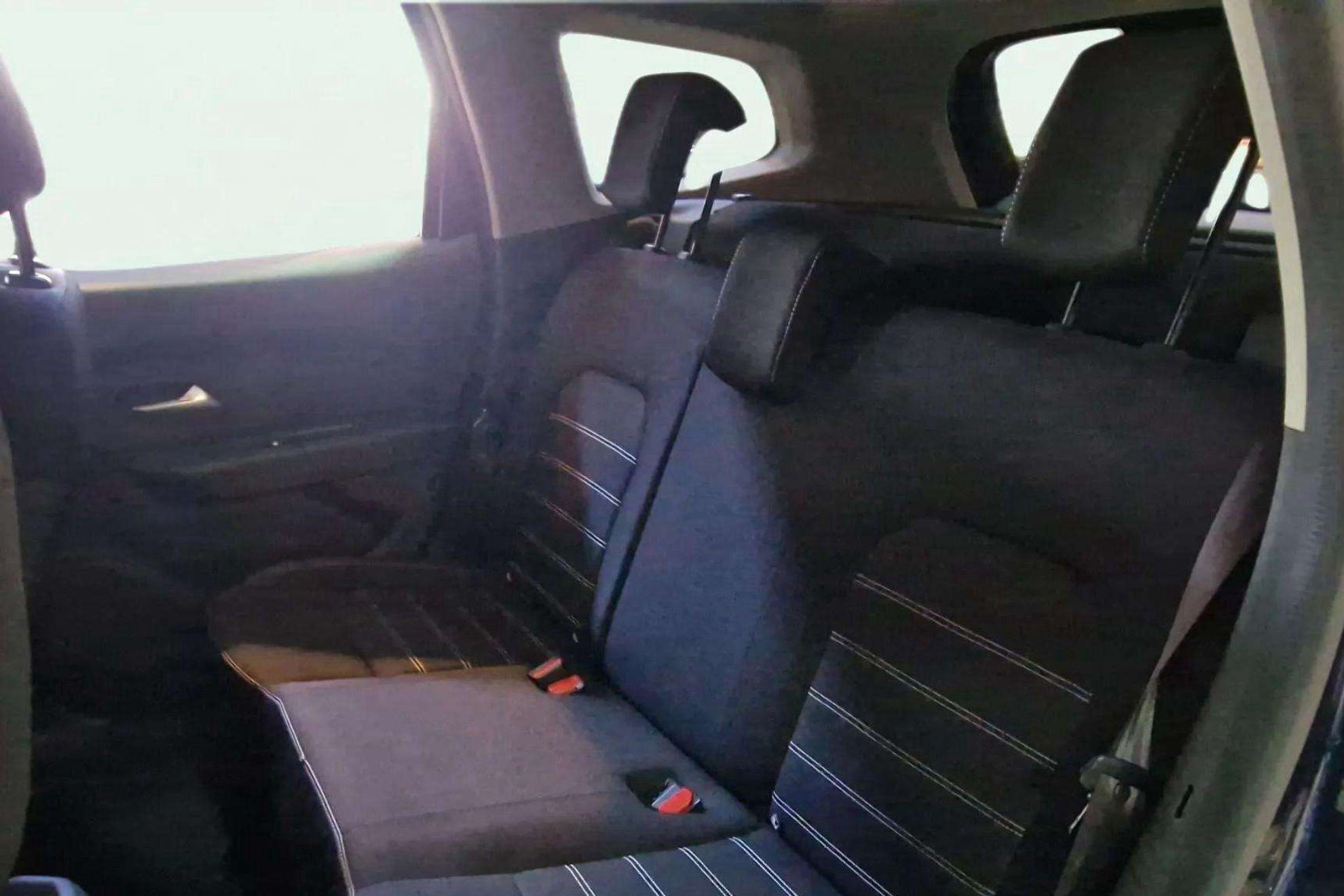 Dacia Duster Prestige TCe 4x2 - foto 15