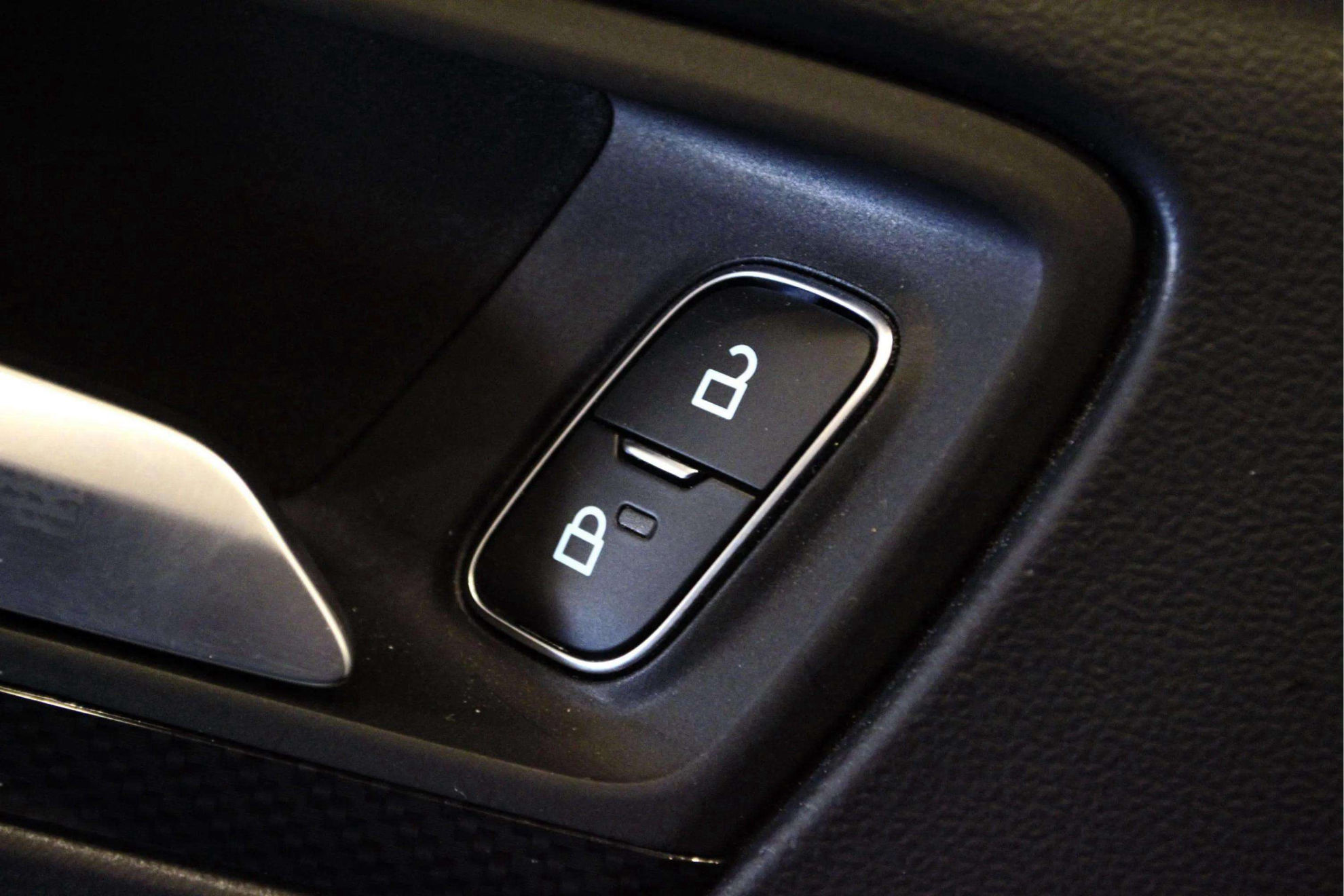 Ford Focus 1.0 EcoBoost ST-Line - foto 16