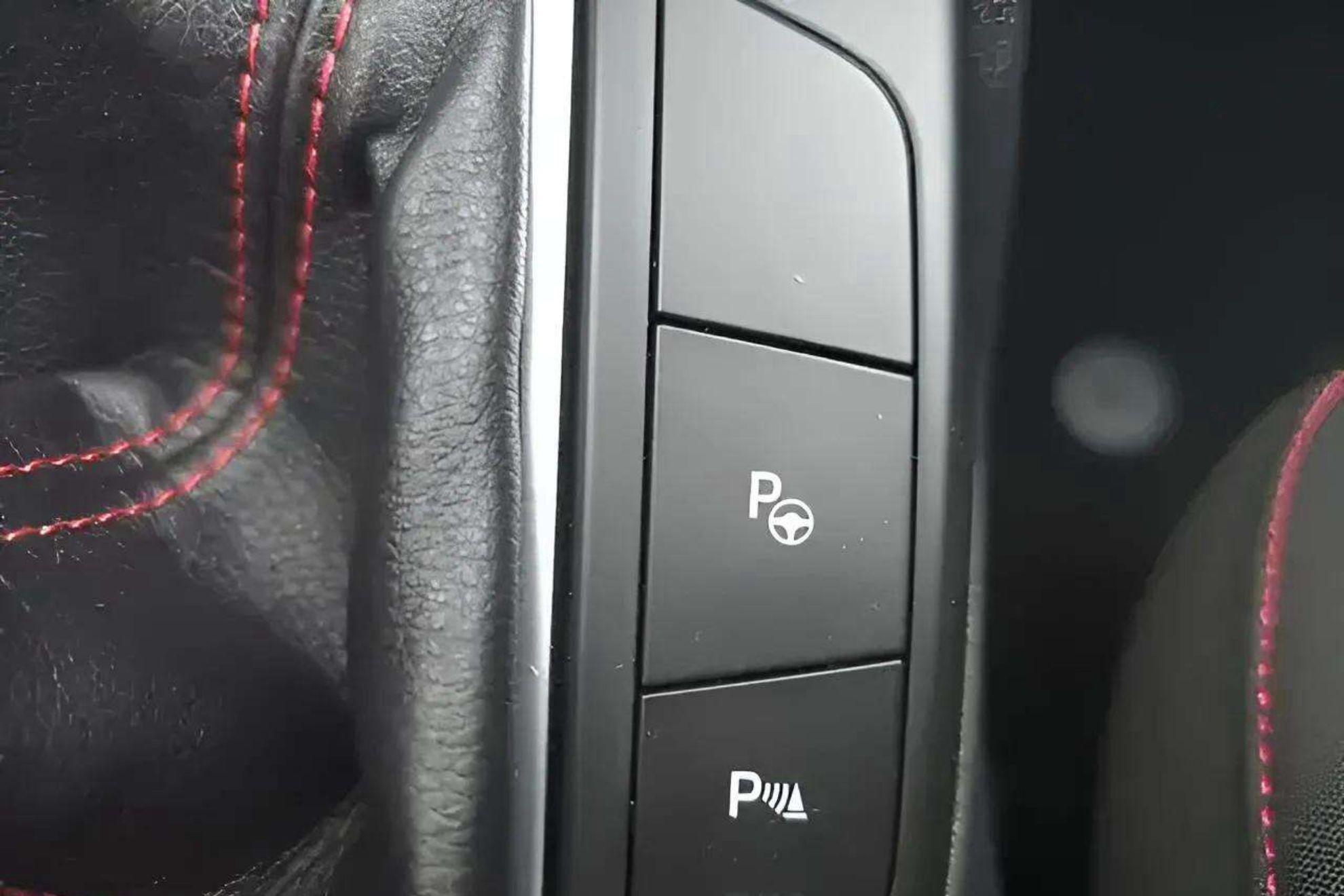 Ford Focus 1.0 EcoBoost ST-Line - foto 20
