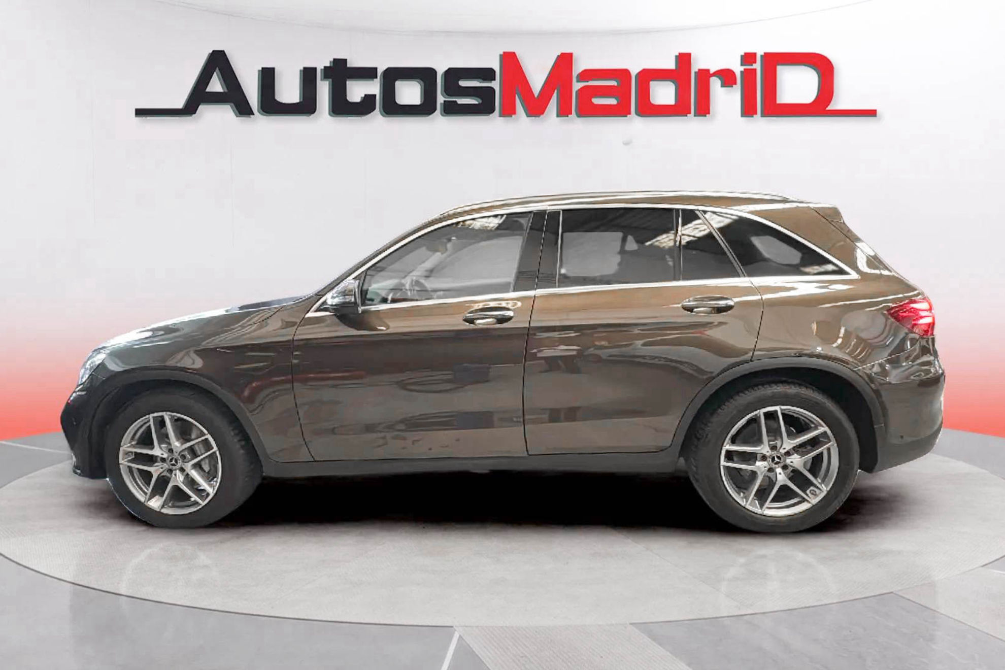 Mercedes-Benz GLC 250 d 4MATIC - foto 4