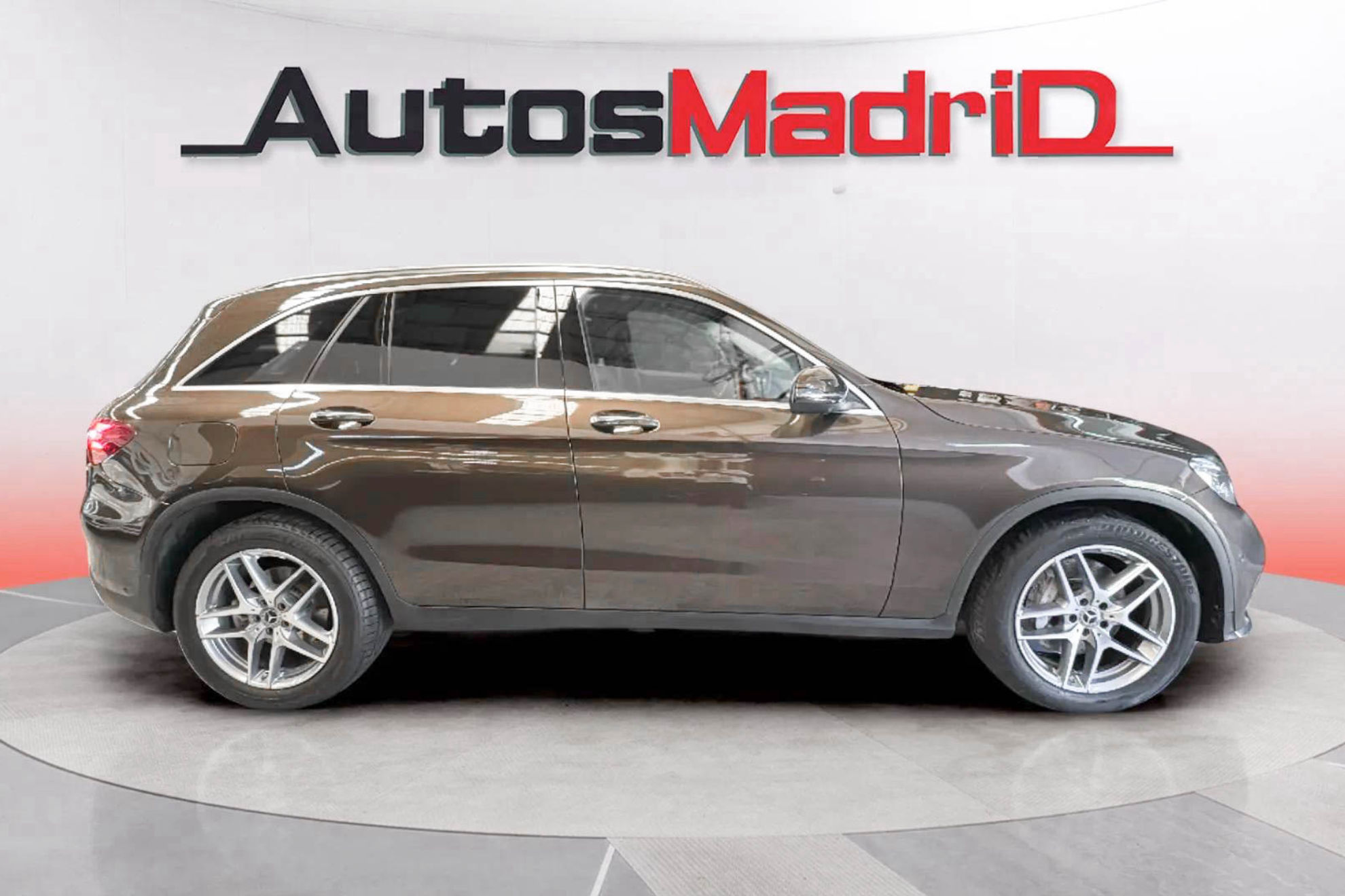 Mercedes-Benz GLC 250 d 4MATIC - foto 8