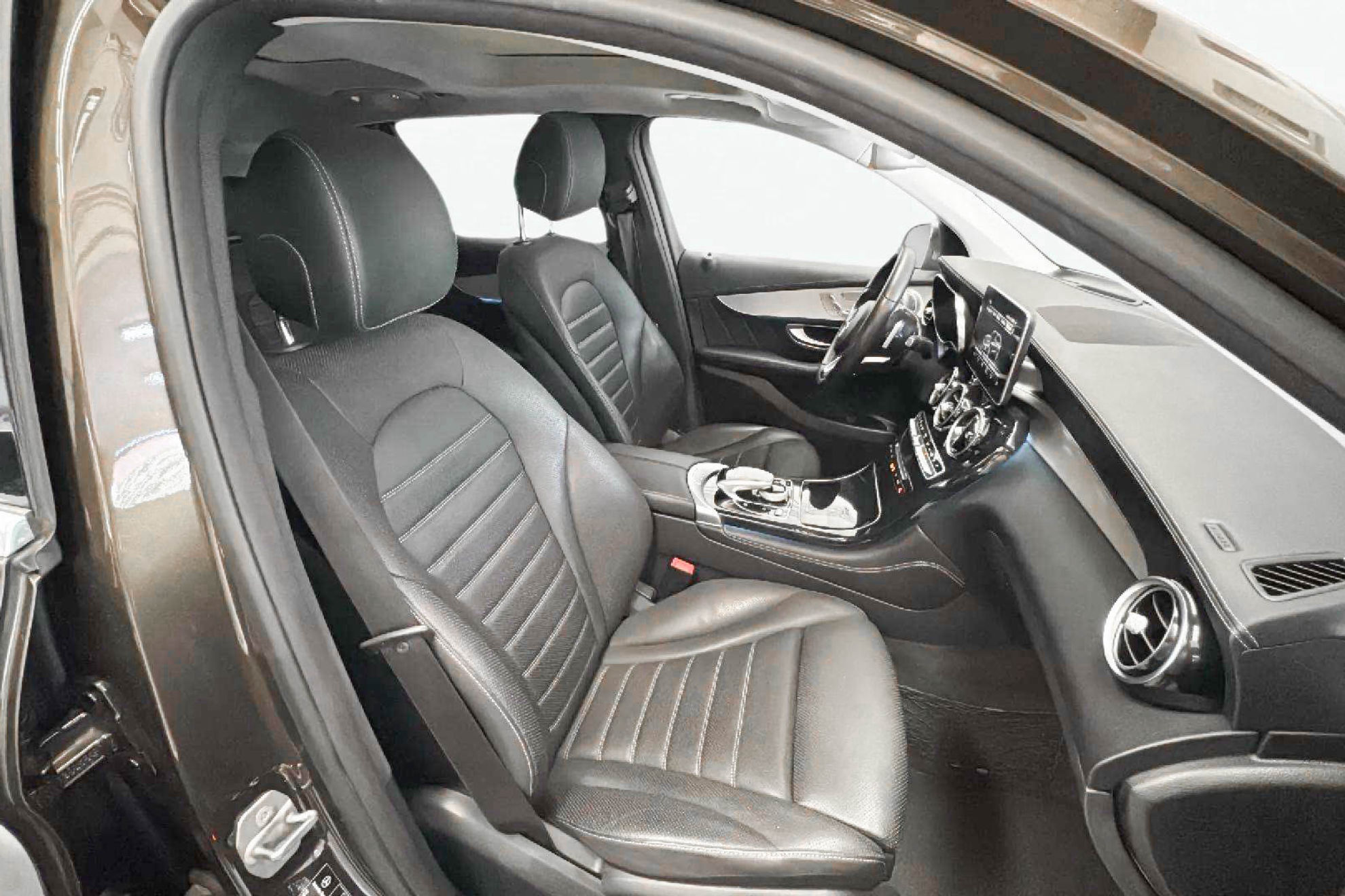 Mercedes-Benz GLC 250 d 4MATIC - foto 15