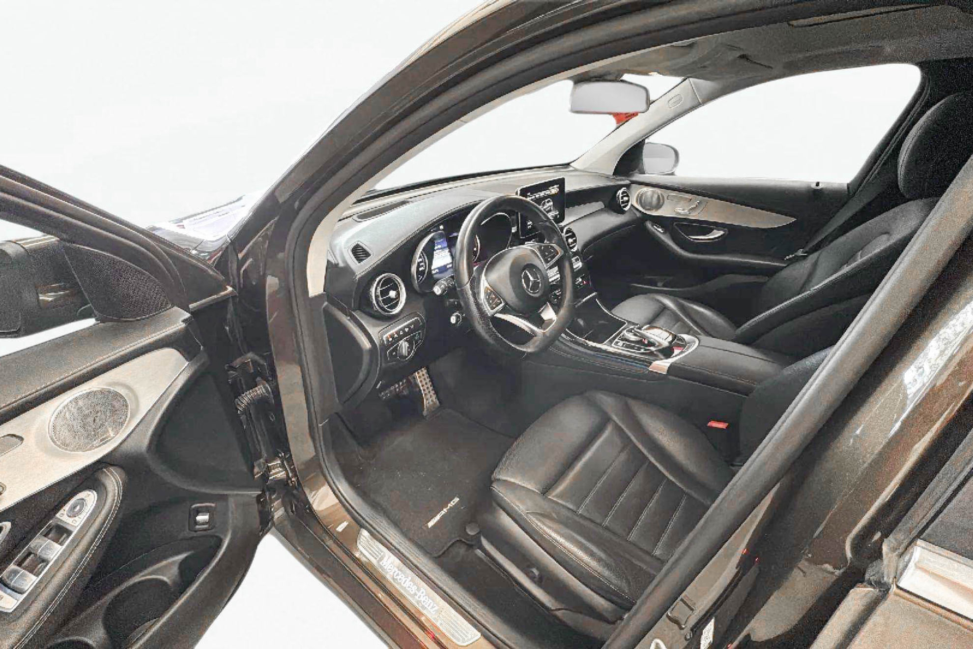 Mercedes-Benz GLC 250 d 4MATIC - foto 10