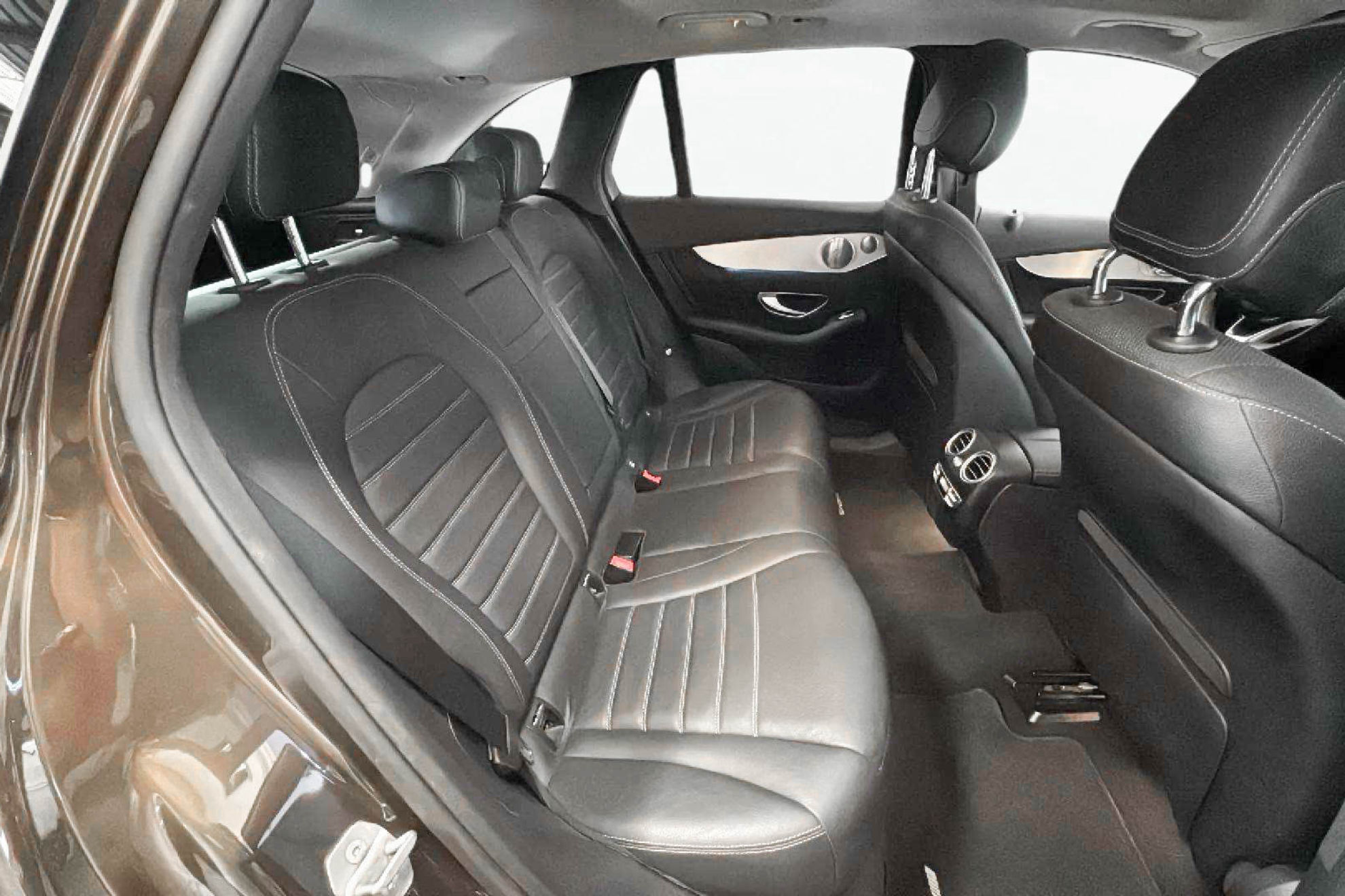 Mercedes-Benz GLC 250 d 4MATIC - foto 17