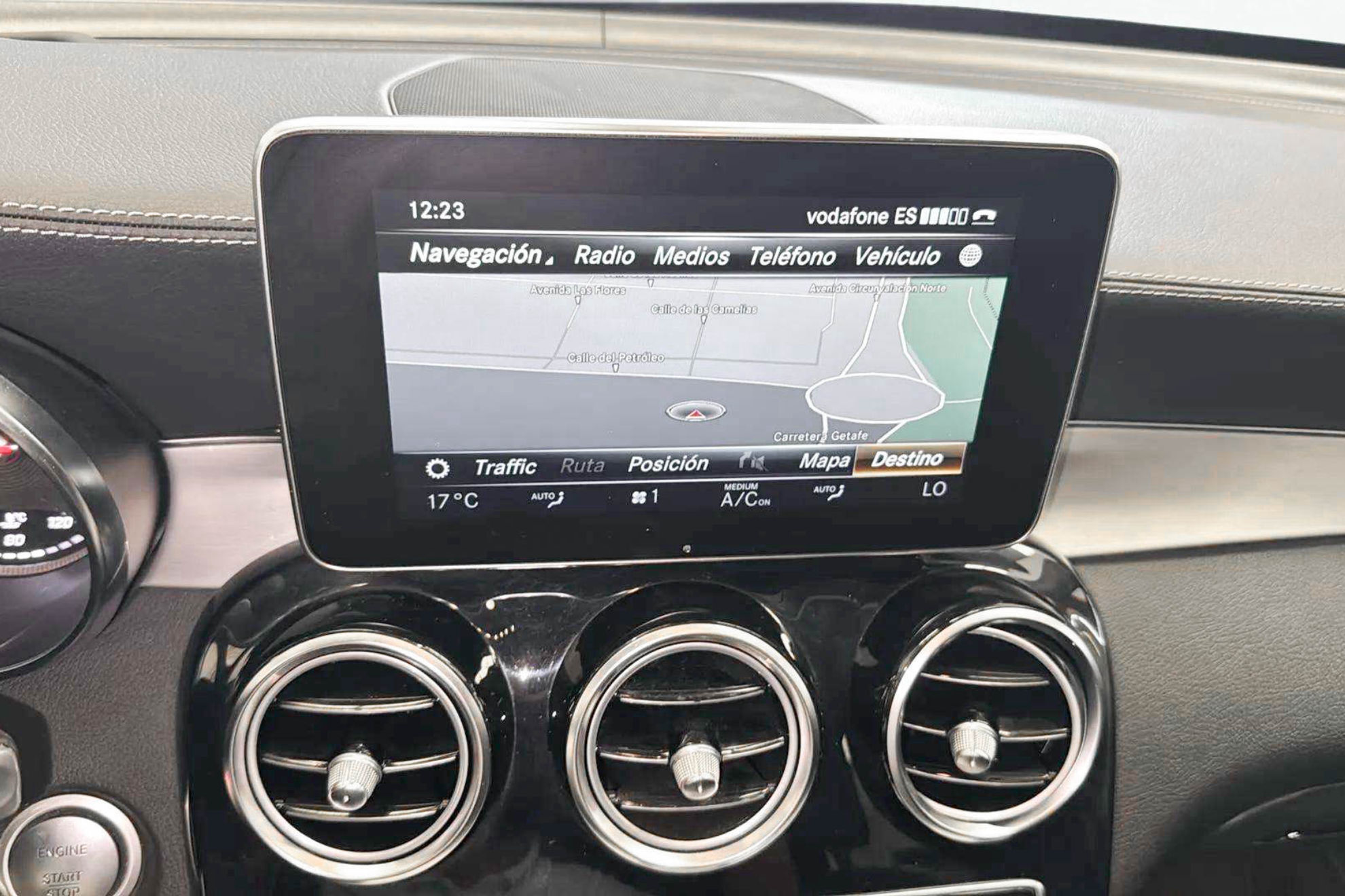 Mercedes-Benz GLC 250 d 4MATIC - foto 31