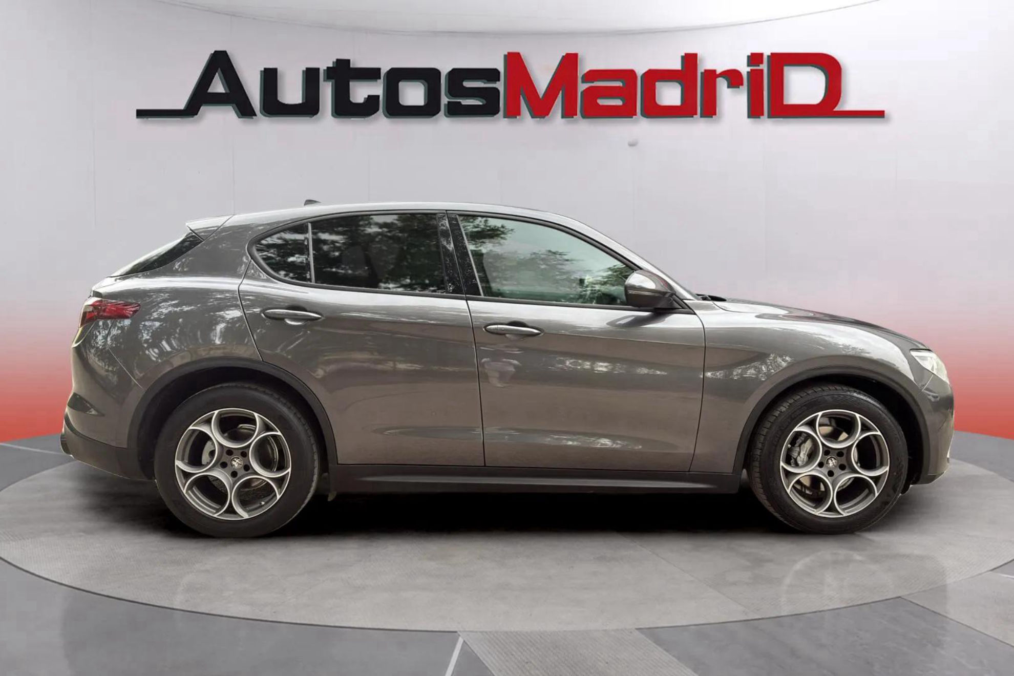 Alfa Romeo Stelvio 2.2 Diesel Sprint RWD - foto 8