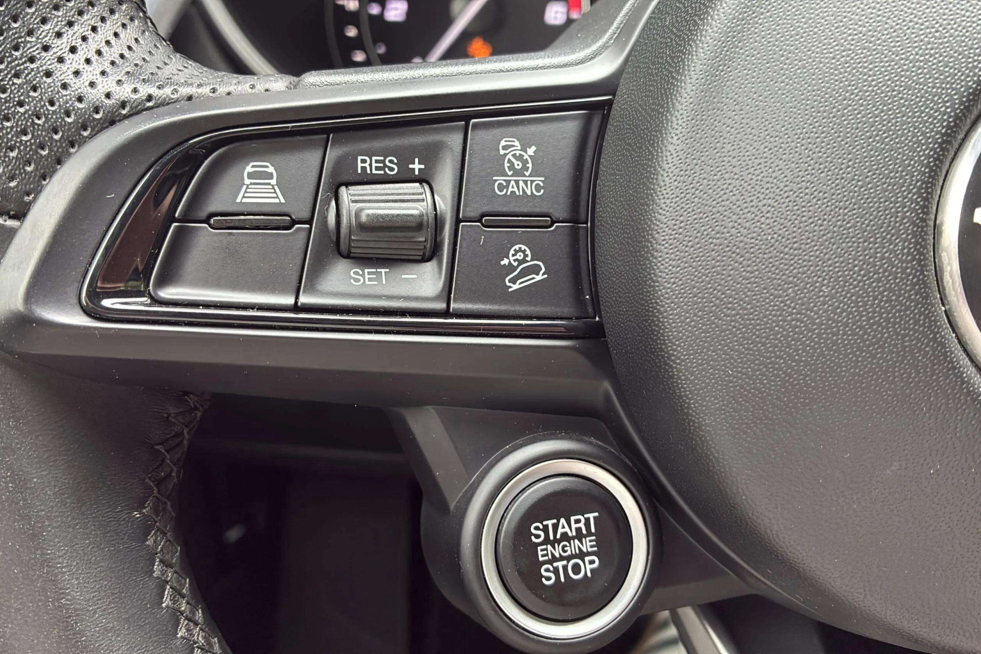 Alfa Romeo Stelvio 2.2 Diesel Sprint RWD - foto 18