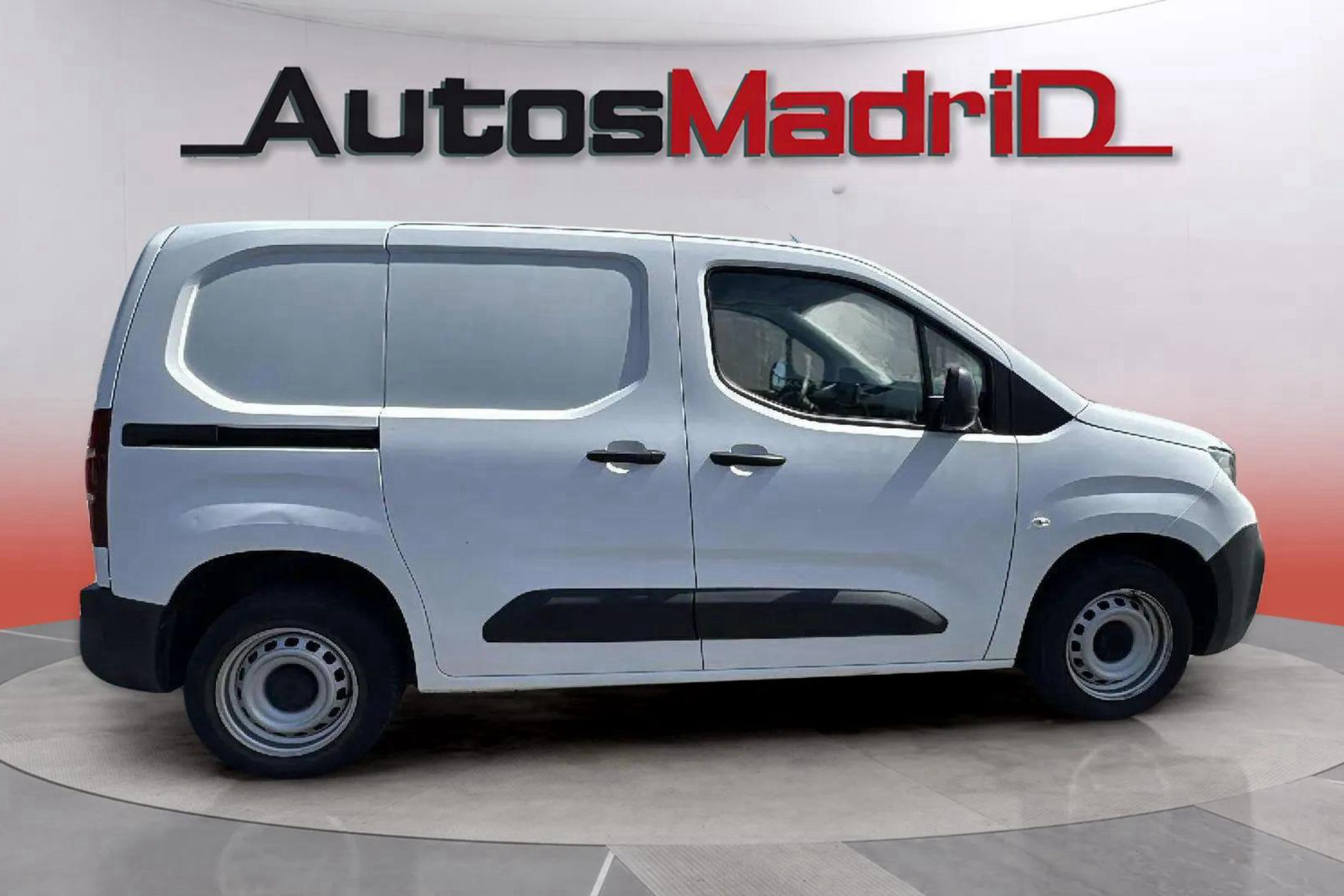 Peugeot Partner Premium Standard 600kg BlueHDi - foto 8