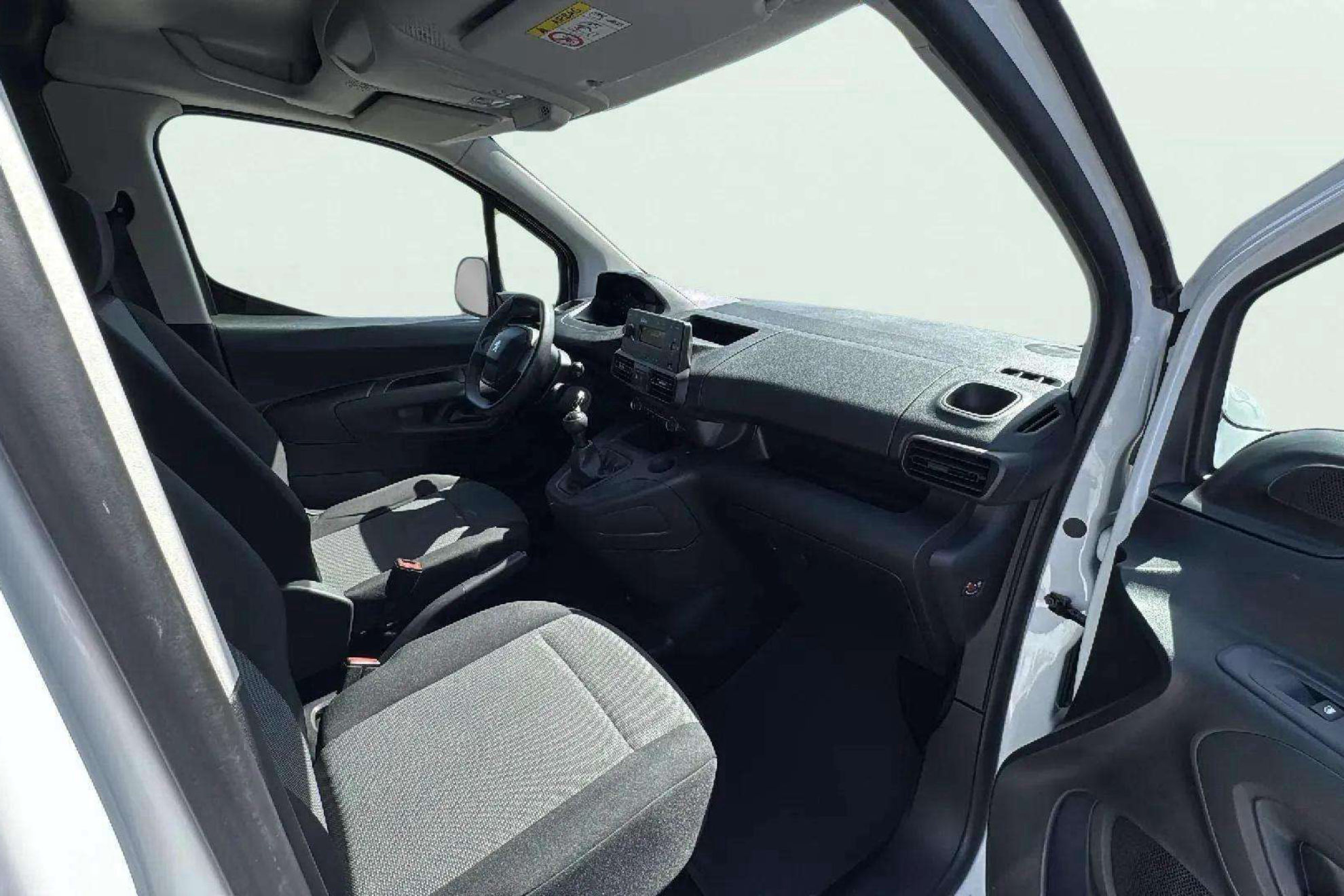 Peugeot Partner Premium Standard 600kg BlueHDi - foto 14