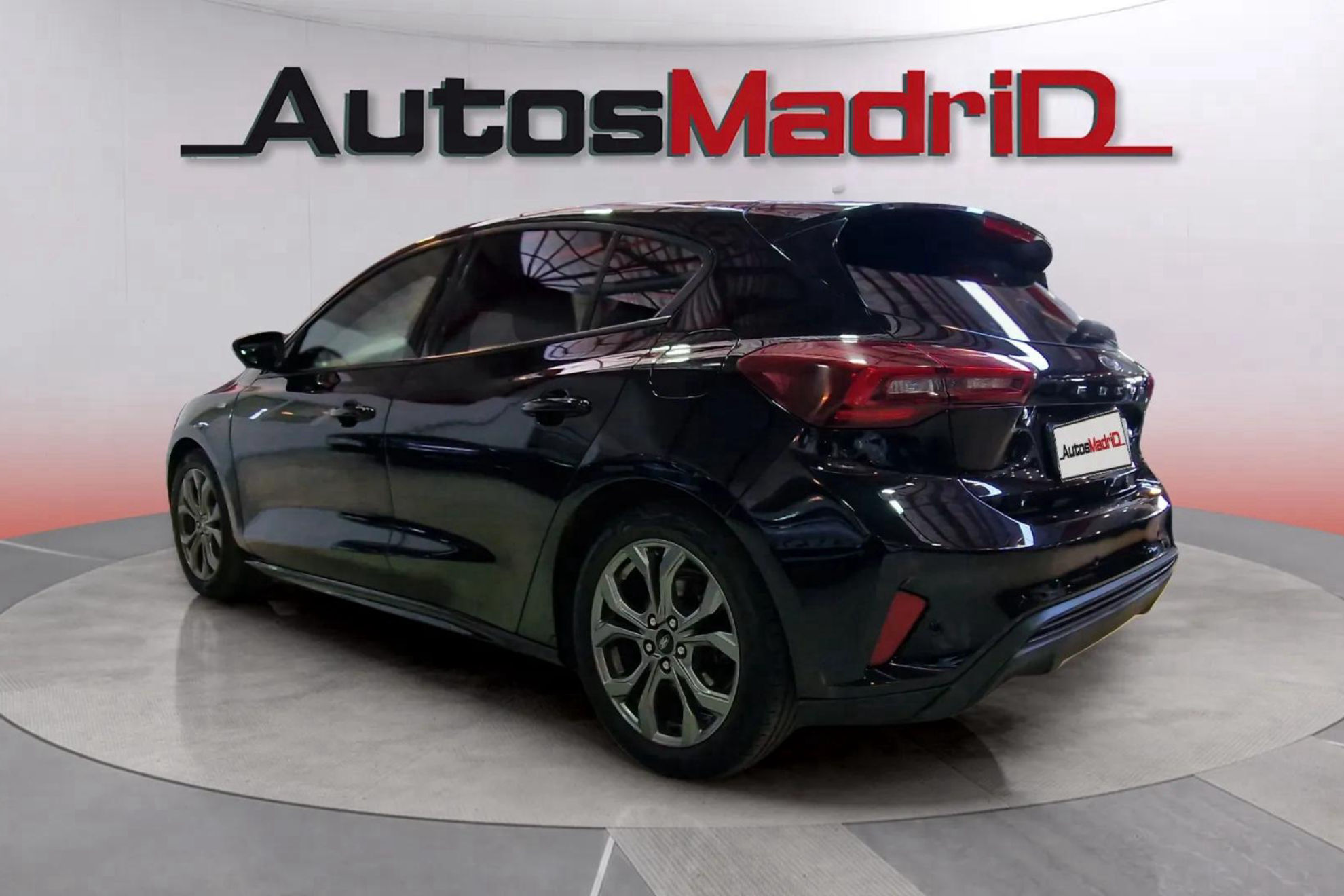 Ford Focus 1.0 EcoBoost MHEV ST-Line - foto 5
