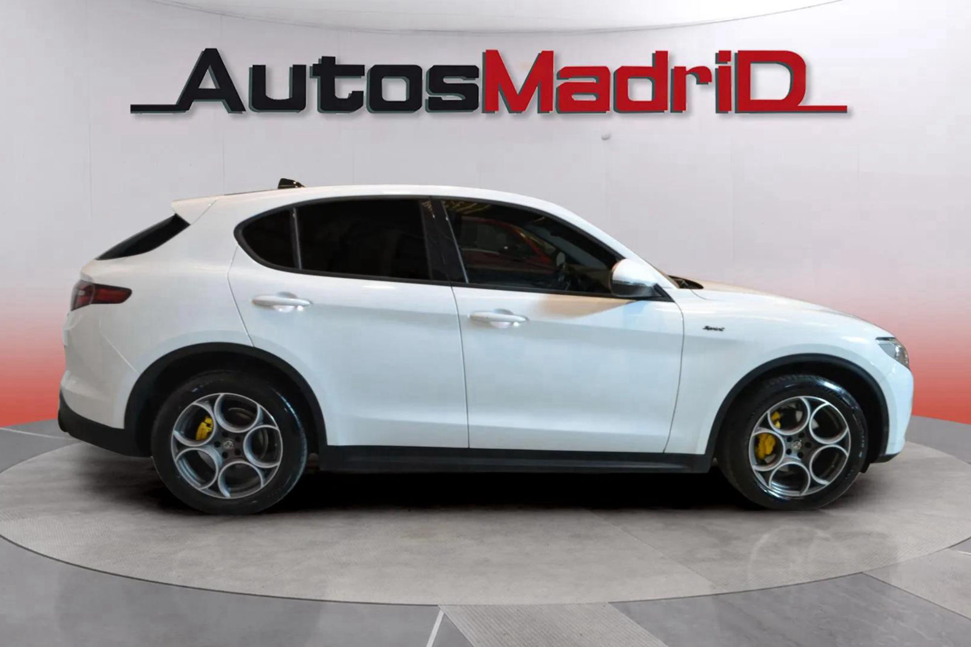 Alfa Romeo Stelvio 2.2 Diésel Sprint+ Q4 - foto 8