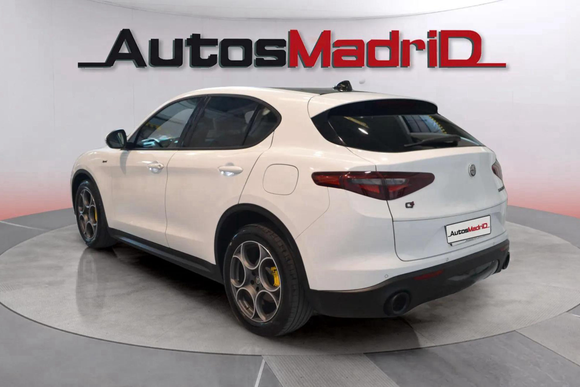 Alfa Romeo Stelvio 2.2 Diésel Sprint+ Q4 - foto 5