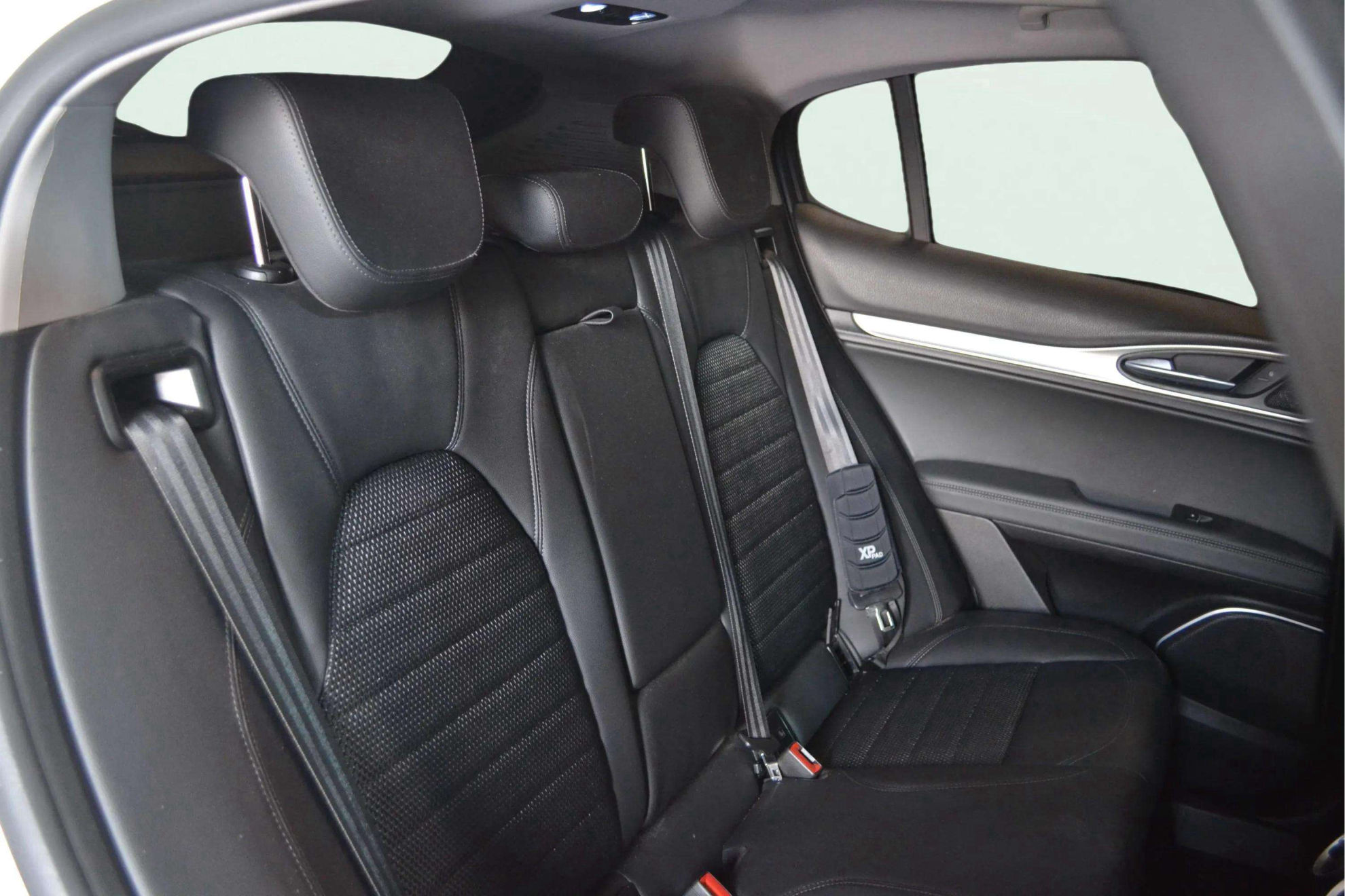 Alfa Romeo Stelvio 2.2 Diésel Sprint+ Q4 - foto 11