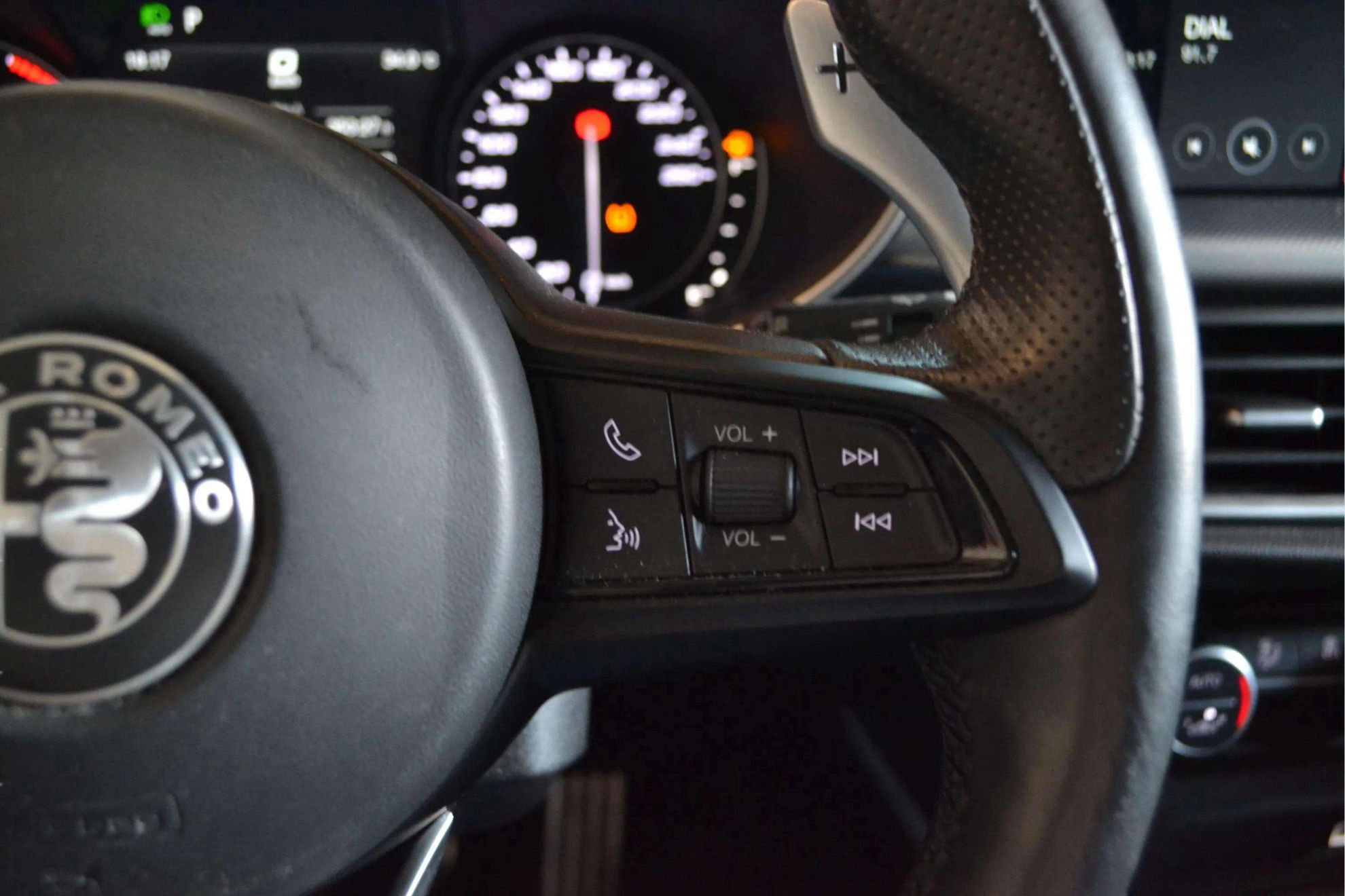 Alfa Romeo Stelvio 2.2 Diésel Sprint+ Q4 - foto 24