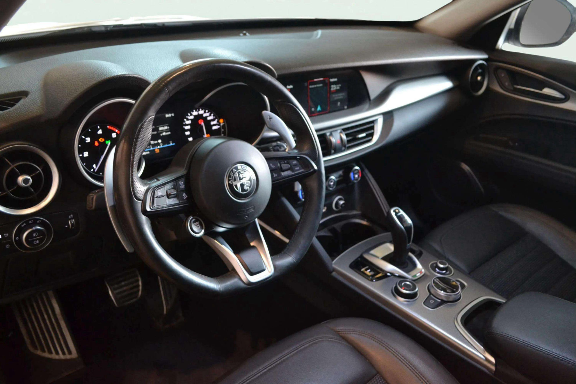 Alfa Romeo Stelvio 2.2 Diésel Sprint+ Q4 - foto 19