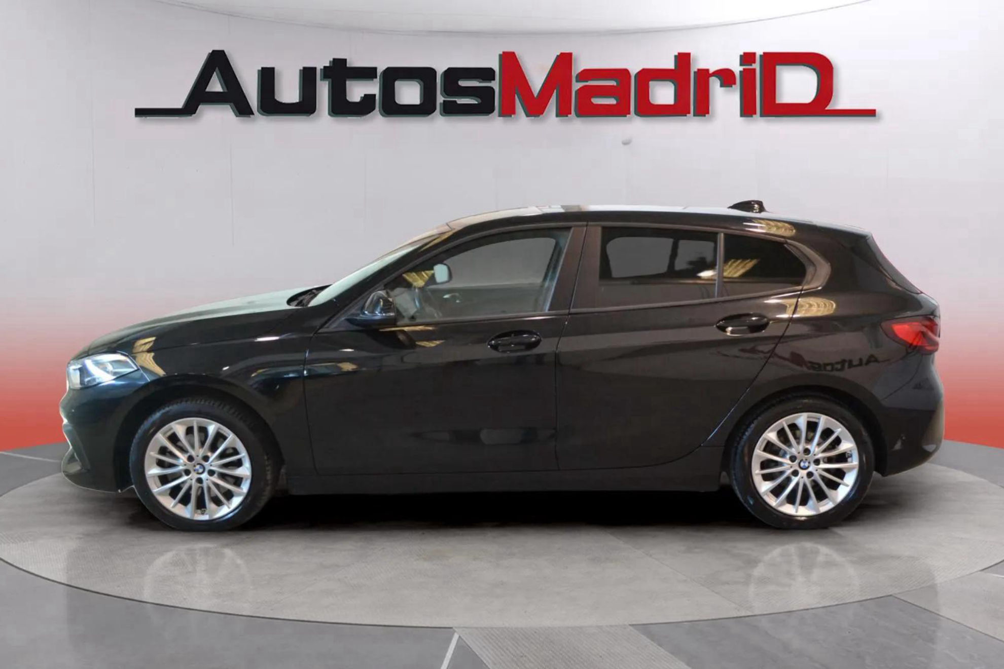BMW Serie 1 118i Corporate - foto 4