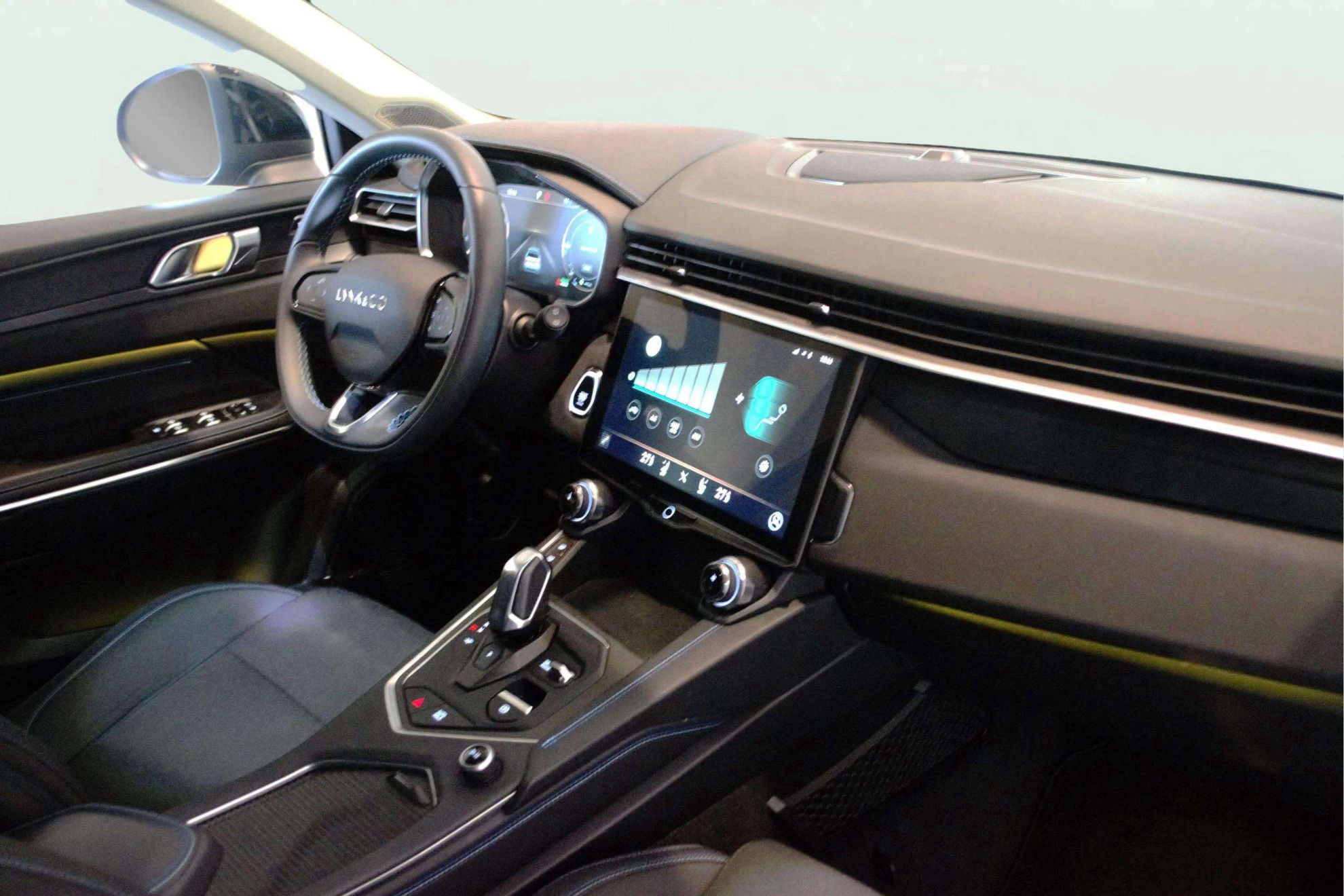 Lynk & Co 01 1.5 PHEV - foto 9