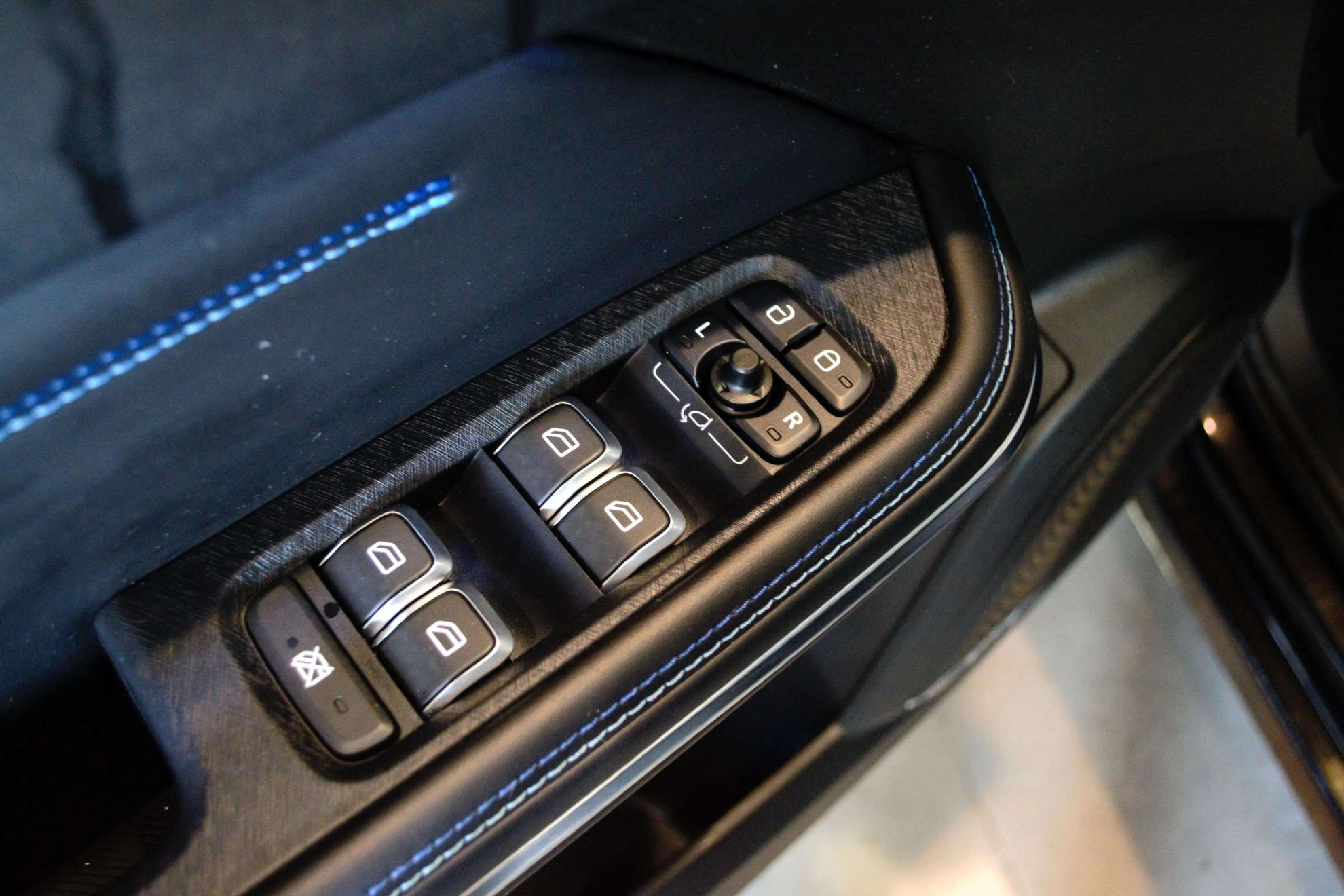 Lynk & Co 01 1.5 PHEV - foto 13
