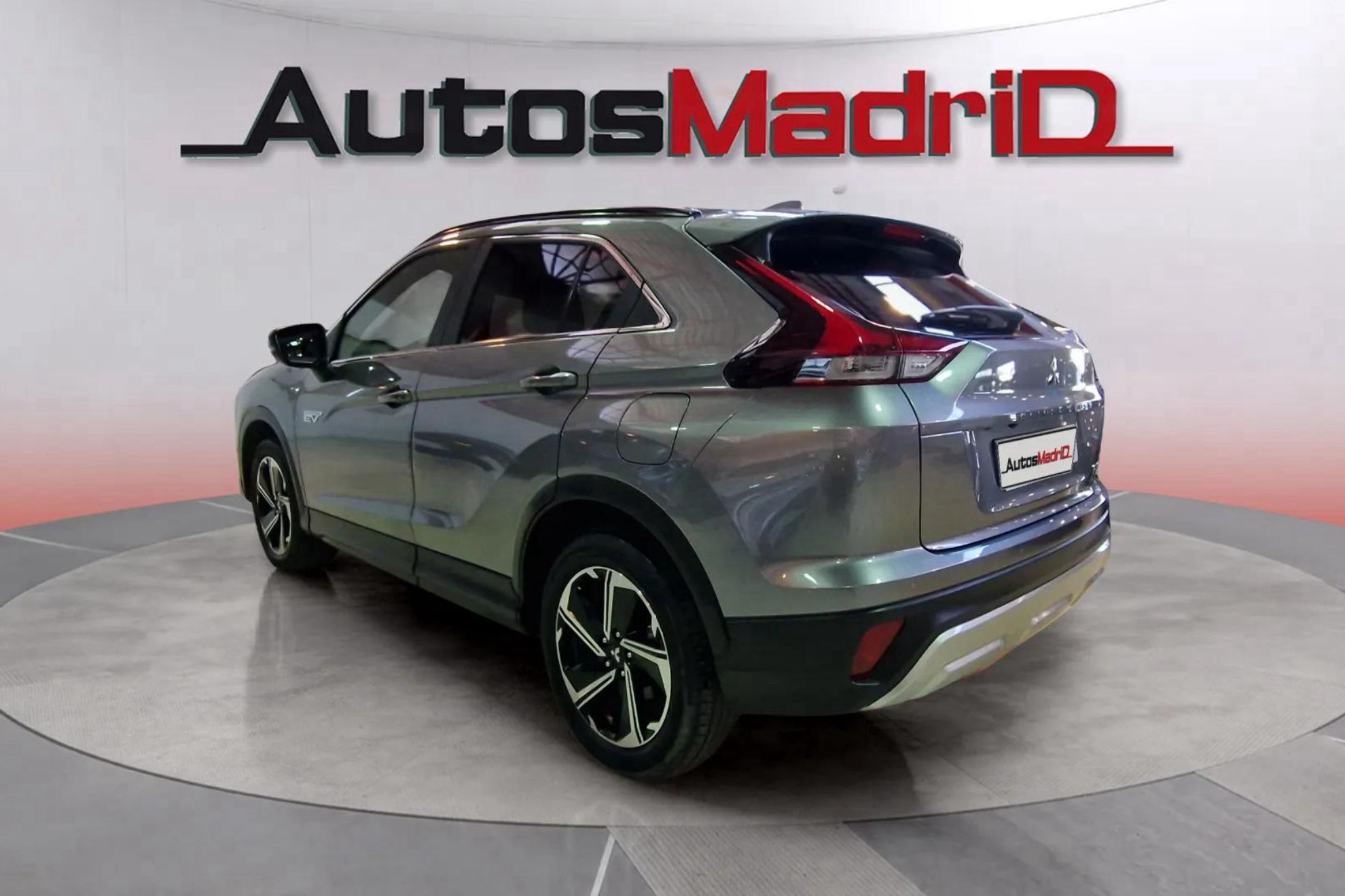 Mitsubishi Eclipse Cross PHEV Kaiteki 4WD - foto 5