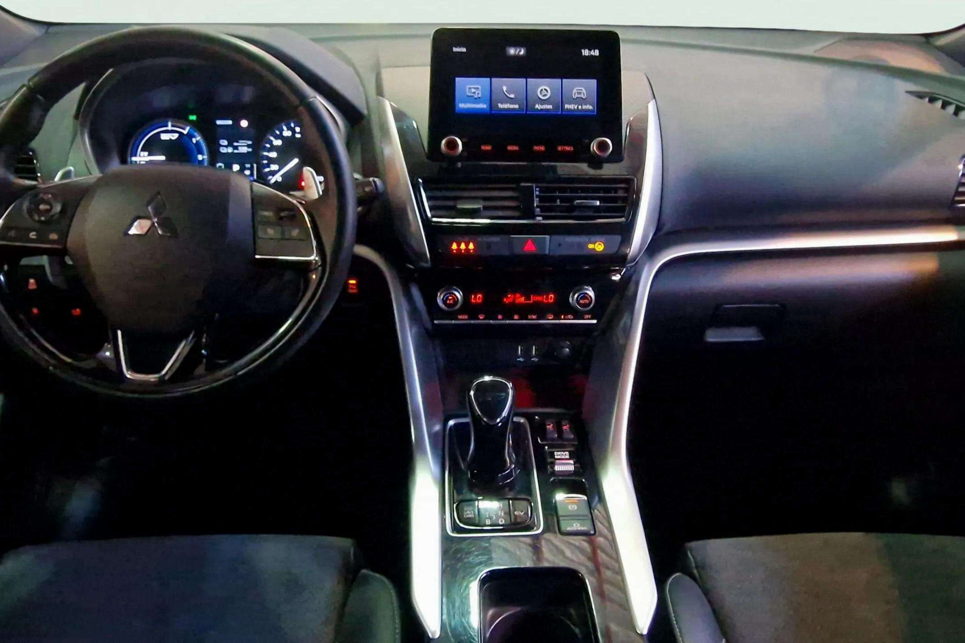 Mitsubishi Eclipse Cross PHEV Kaiteki 4WD - foto 16