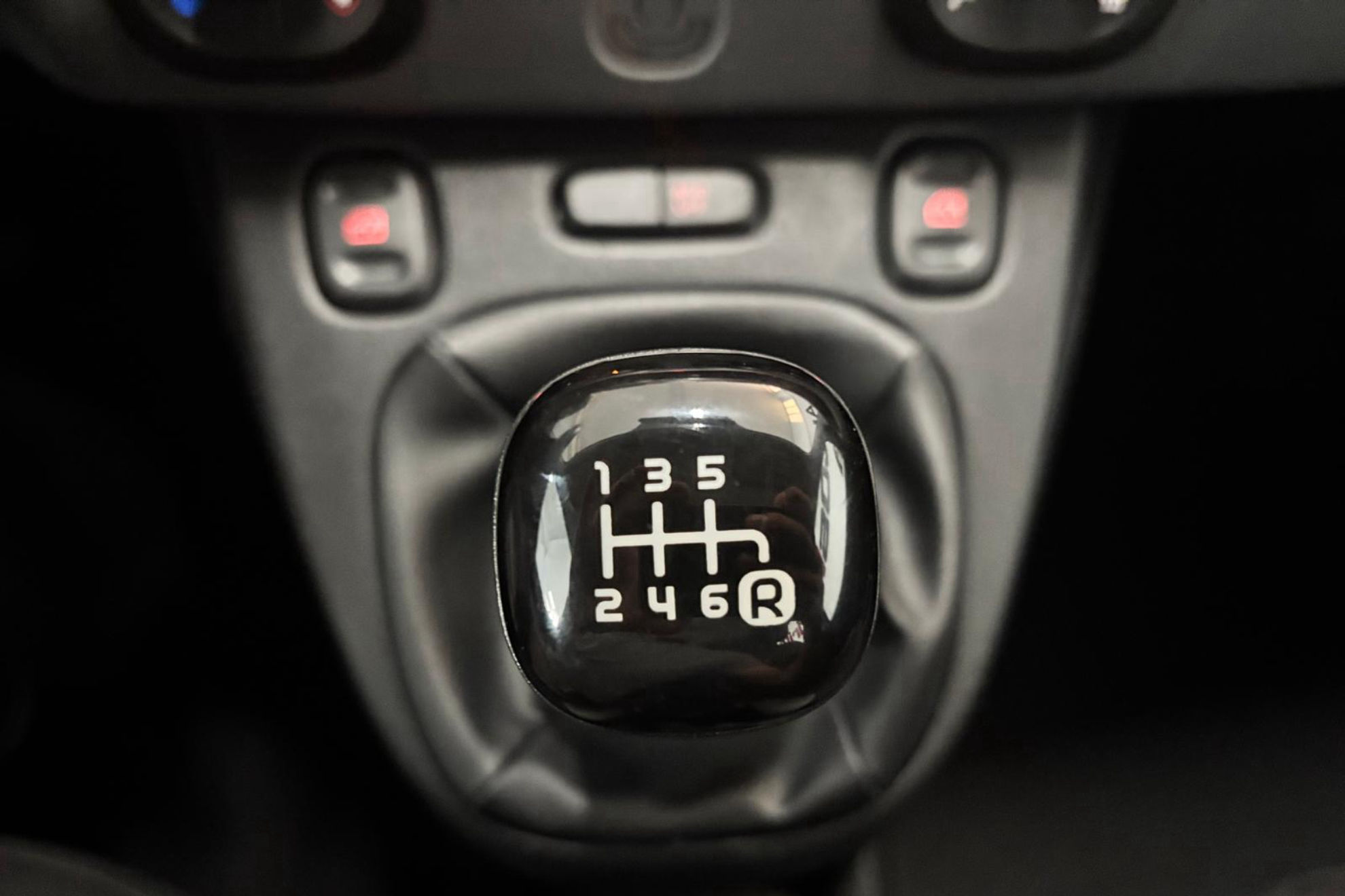 Fiat Panda 1.0 City Cross Hybrid Gse - foto 19