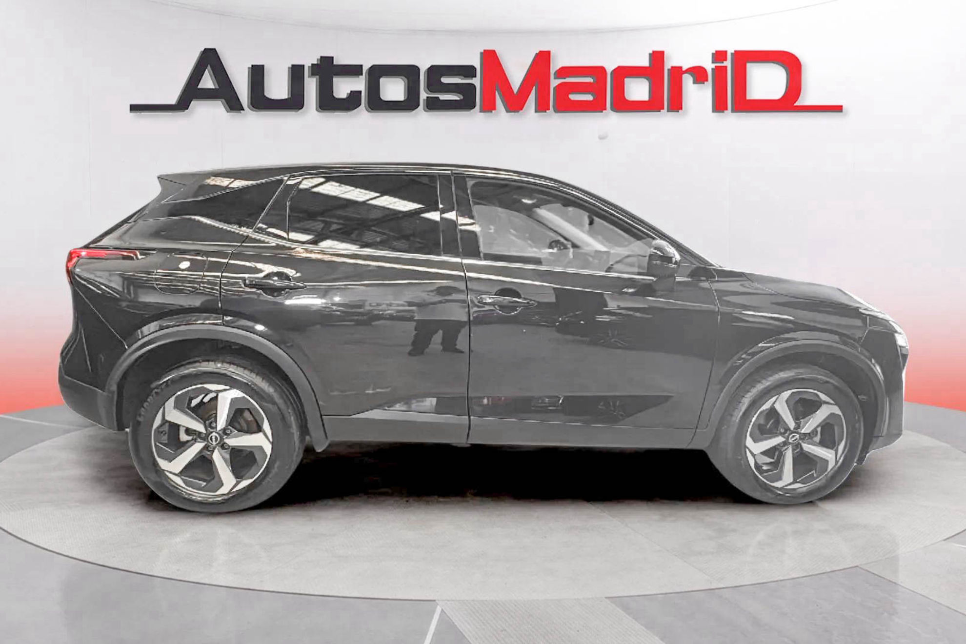 Nissan Qashqai DIG-T Xtronic N-Connecta - foto 8