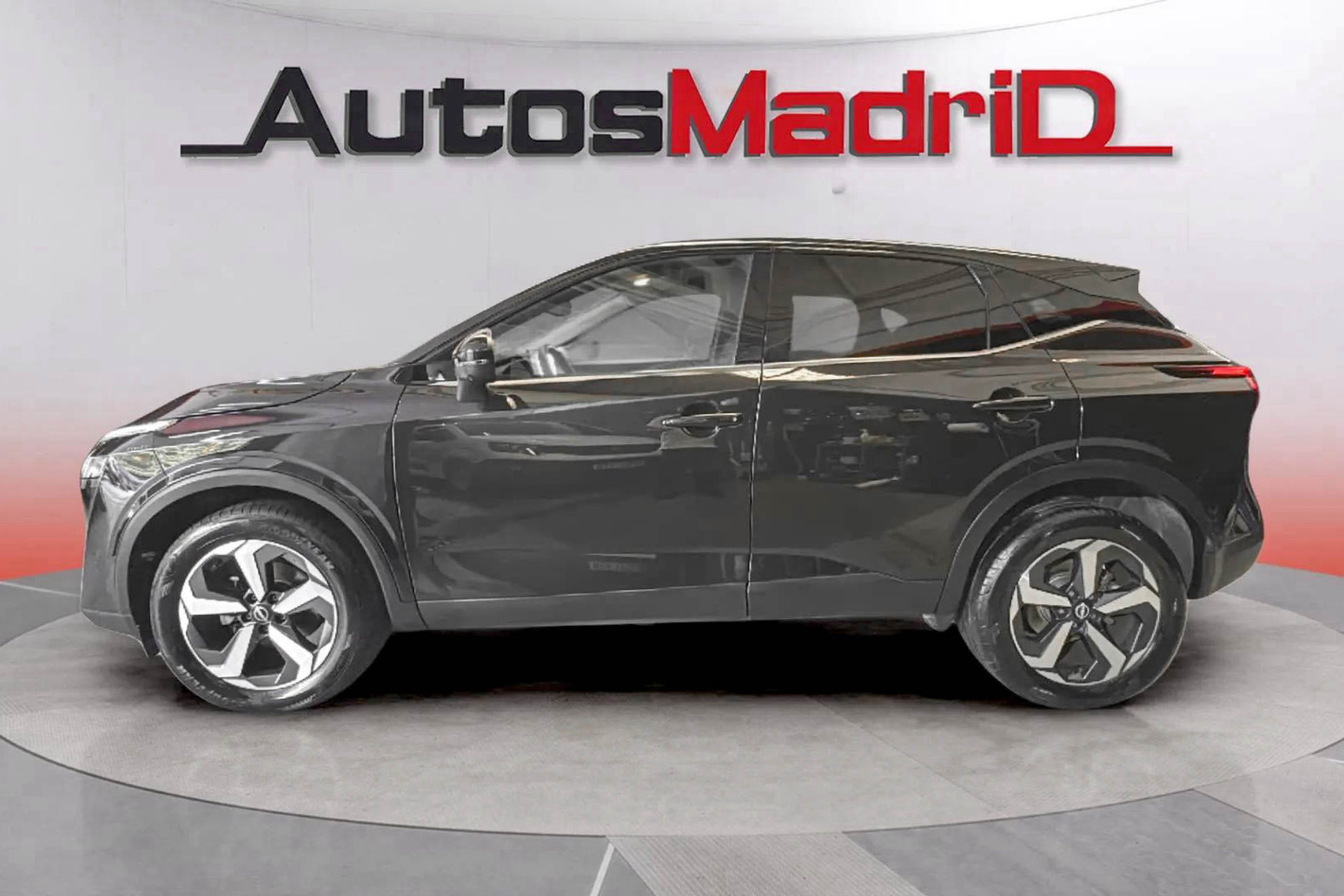 Nissan Qashqai DIG-T Xtronic N-Connecta - foto 4