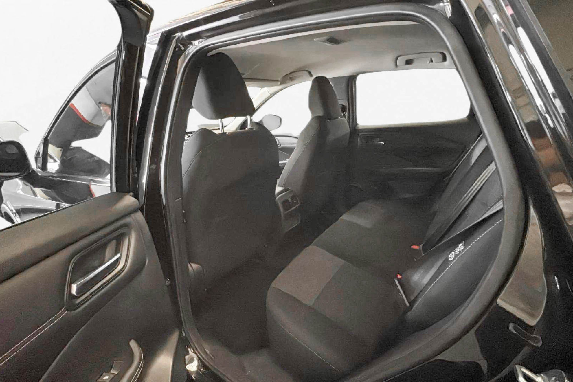 Nissan Qashqai DIG-T Xtronic N-Connecta - foto 13