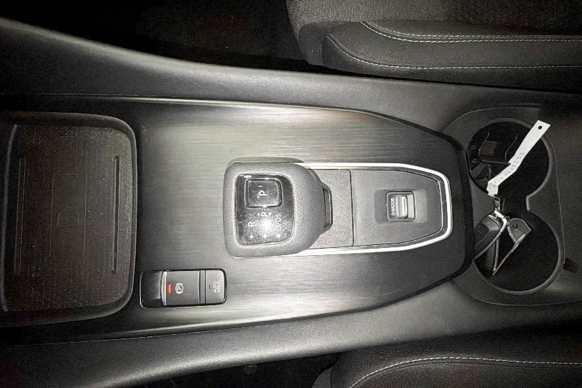 Nissan Qashqai DIG-T Xtronic N-Connecta - foto 32