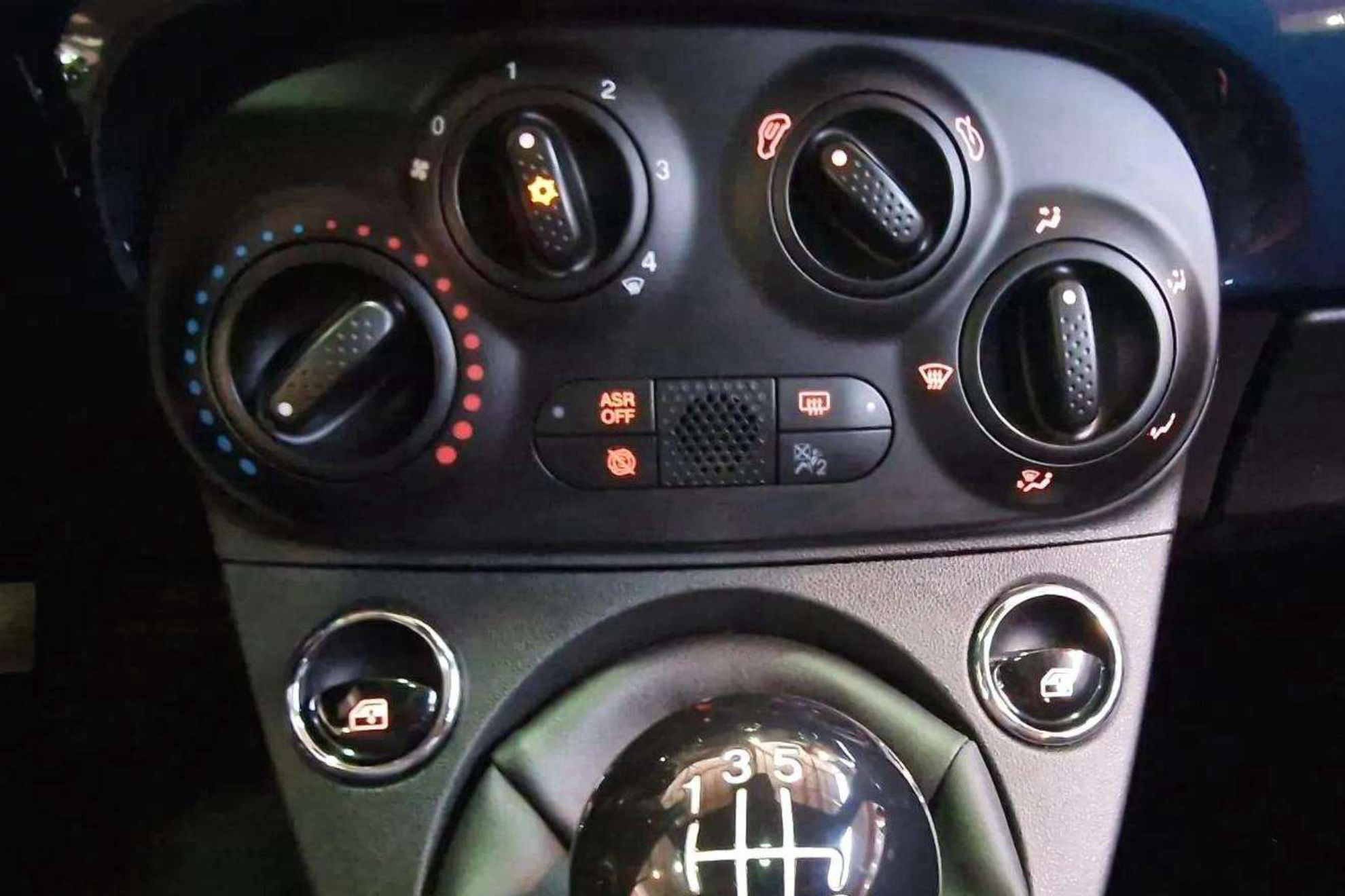 Fiat 500 Monotrim 1.0 Hybrid Style - foto 23