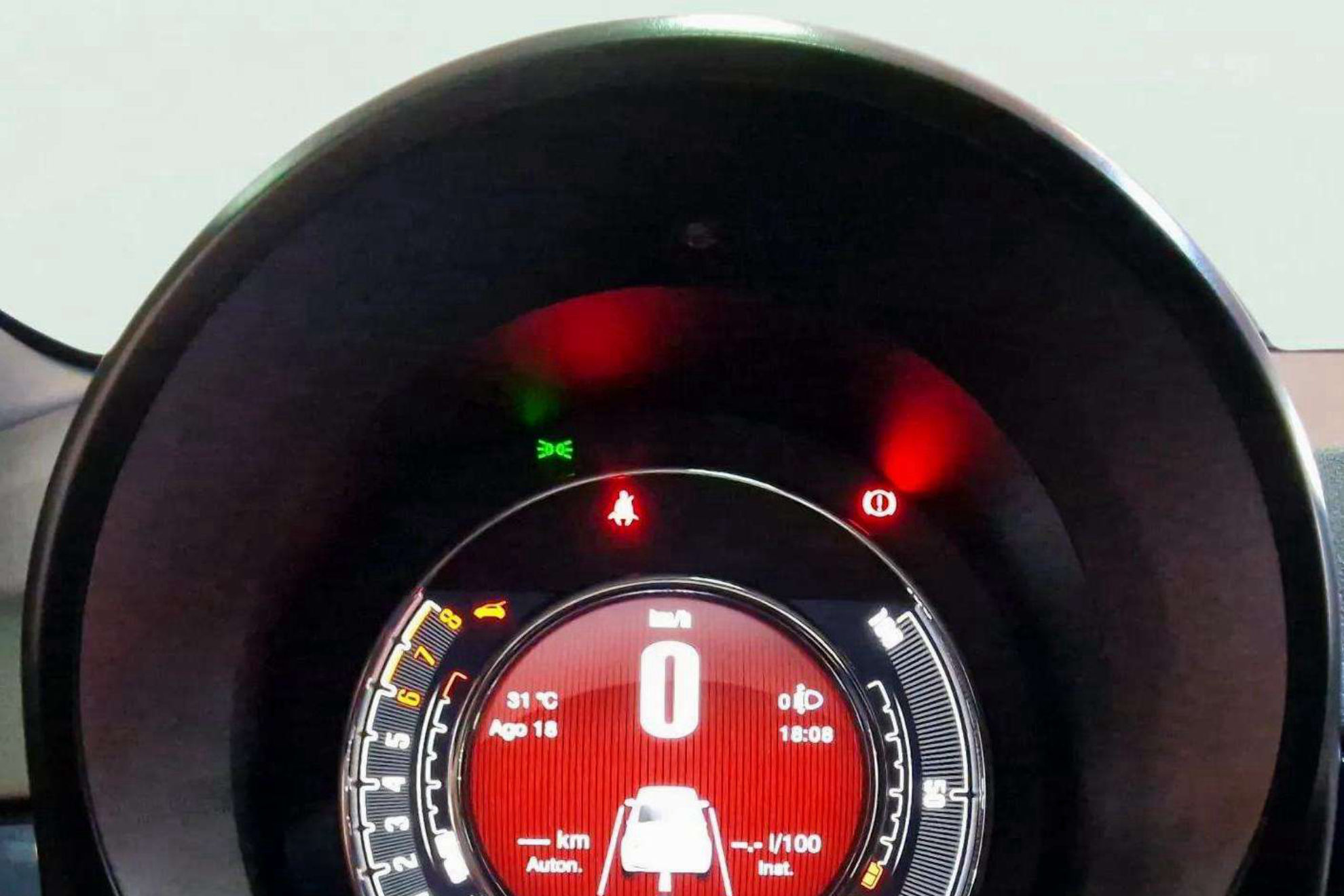 Fiat 500 Monotrim 1.0 Hybrid Style - foto 21
