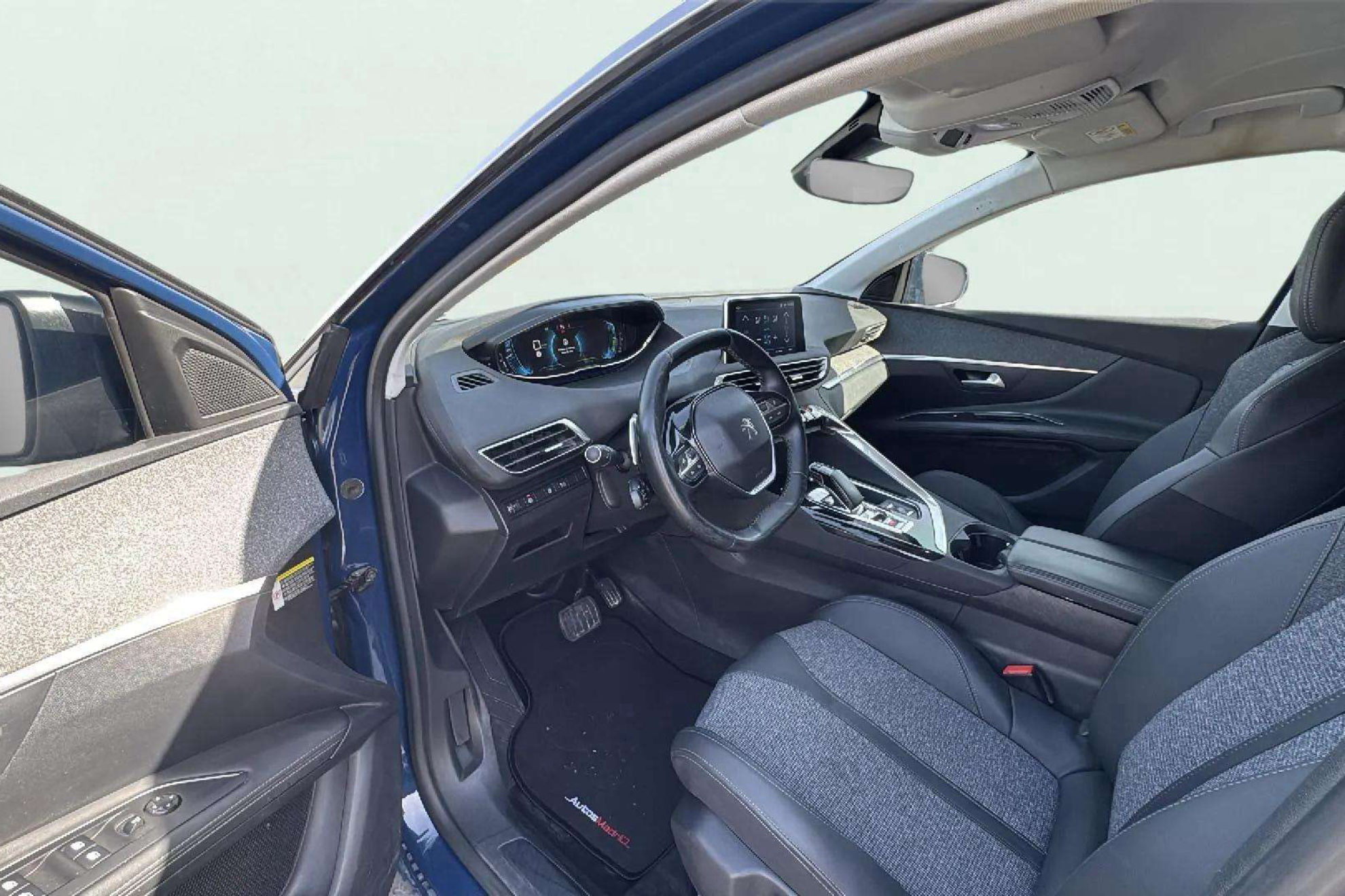 Peugeot 3008 Hybrid 225 e-EAT8 Allure - foto 9