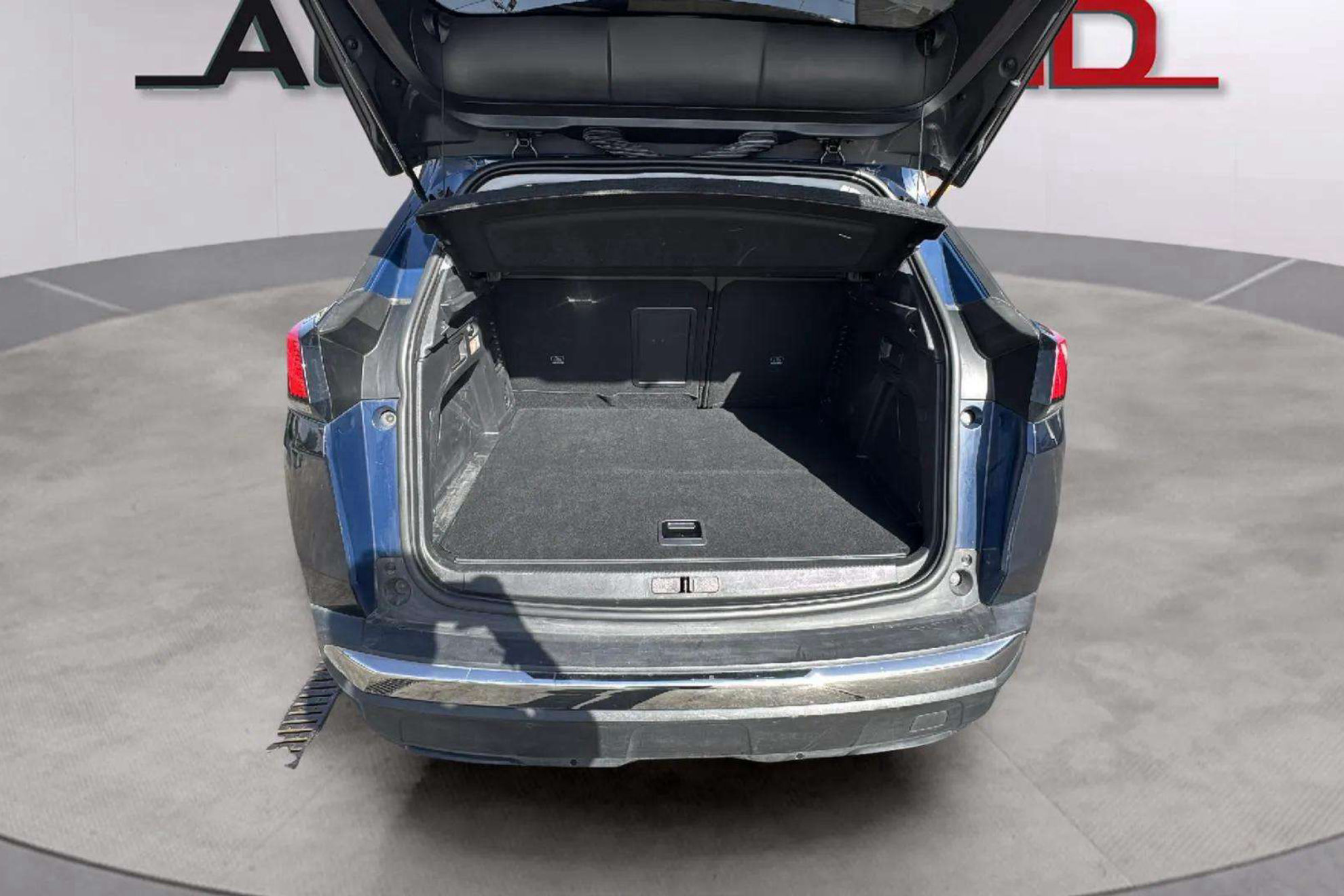 Peugeot 3008 Hybrid 225 e-EAT8 Allure - foto 17