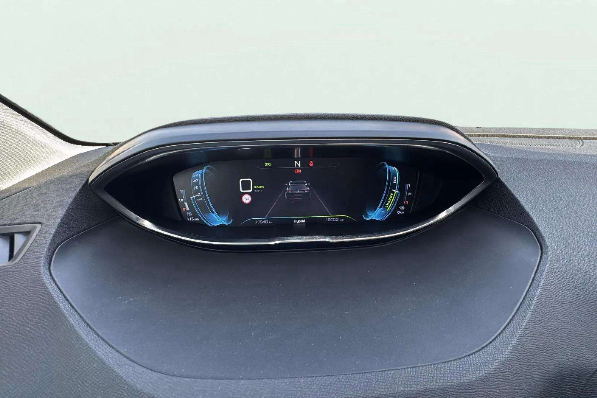Peugeot 3008 Hybrid 225 e-EAT8 Allure - foto 25