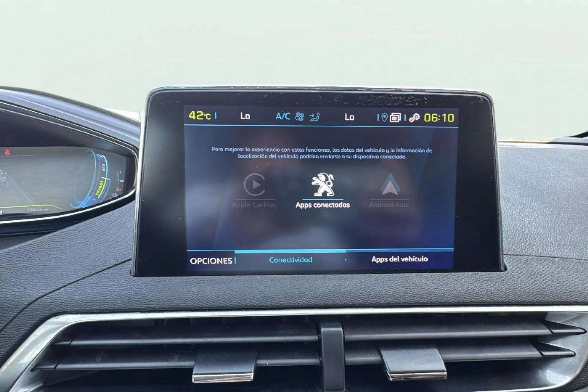 Peugeot 3008 Hybrid 225 e-EAT8 Allure - foto 31