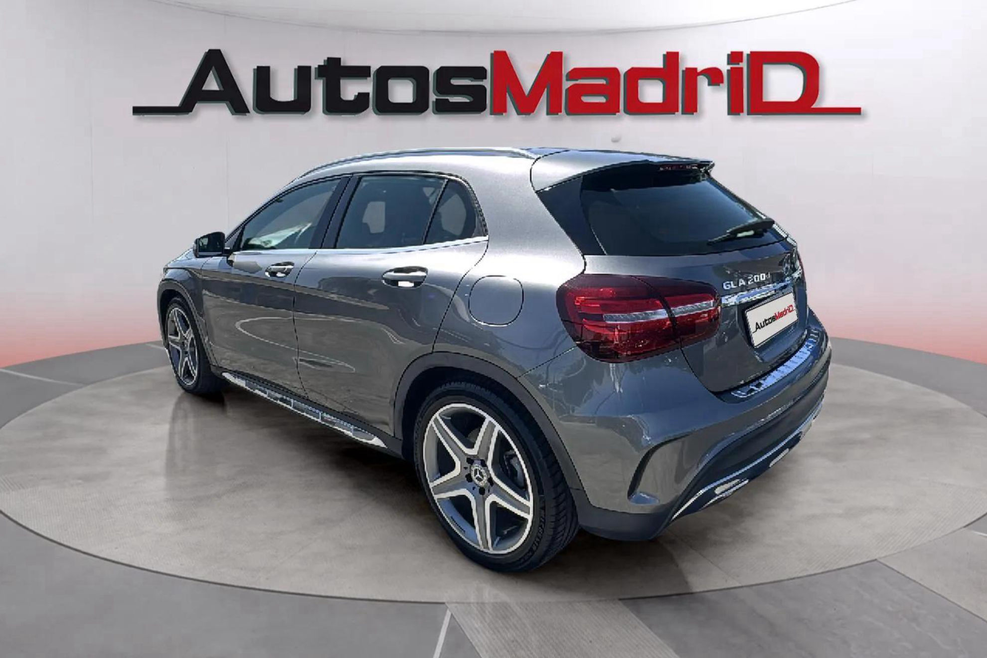 Mercedes-Benz GLA 200d - foto 5