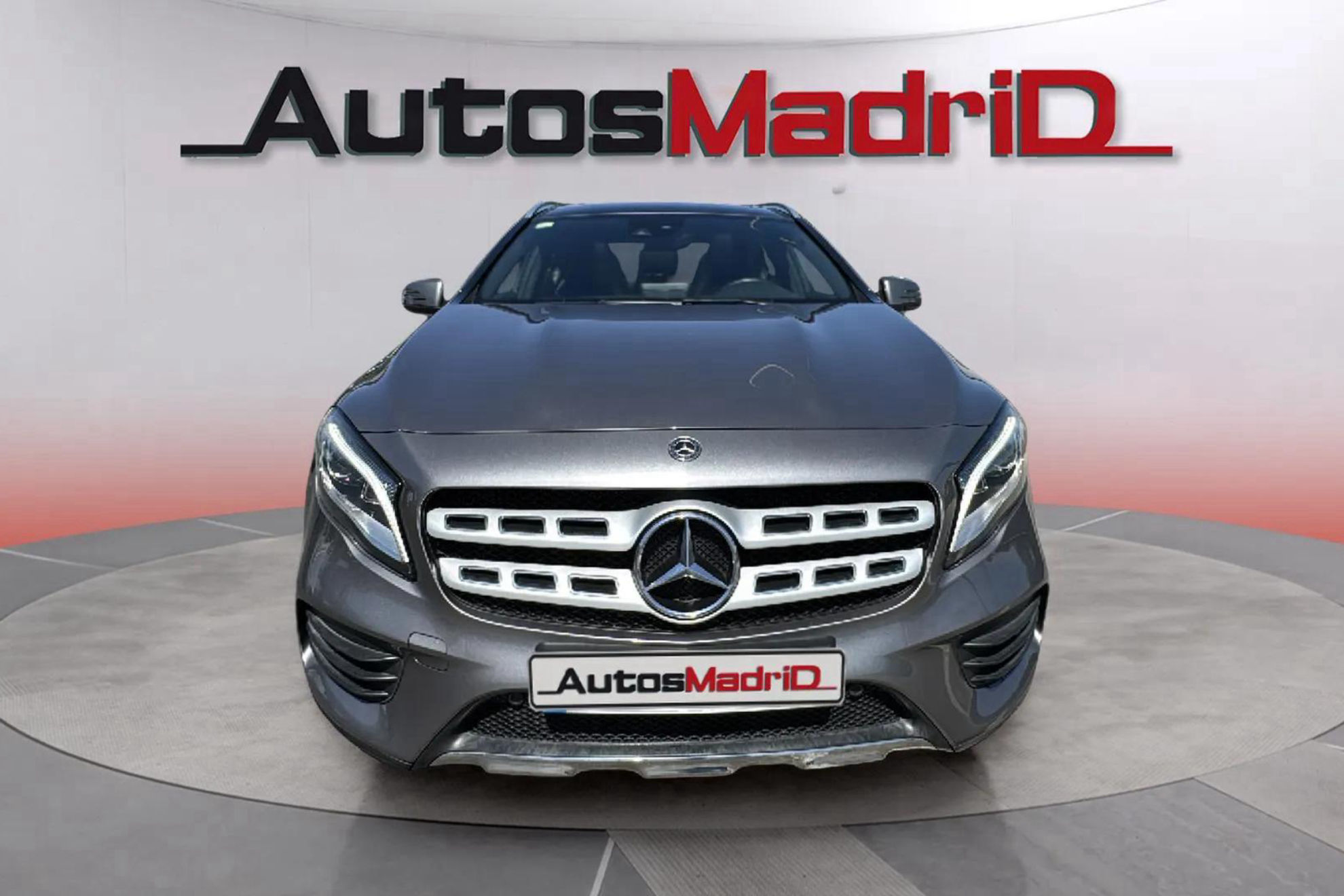 Mercedes-Benz GLA 200d - foto 2