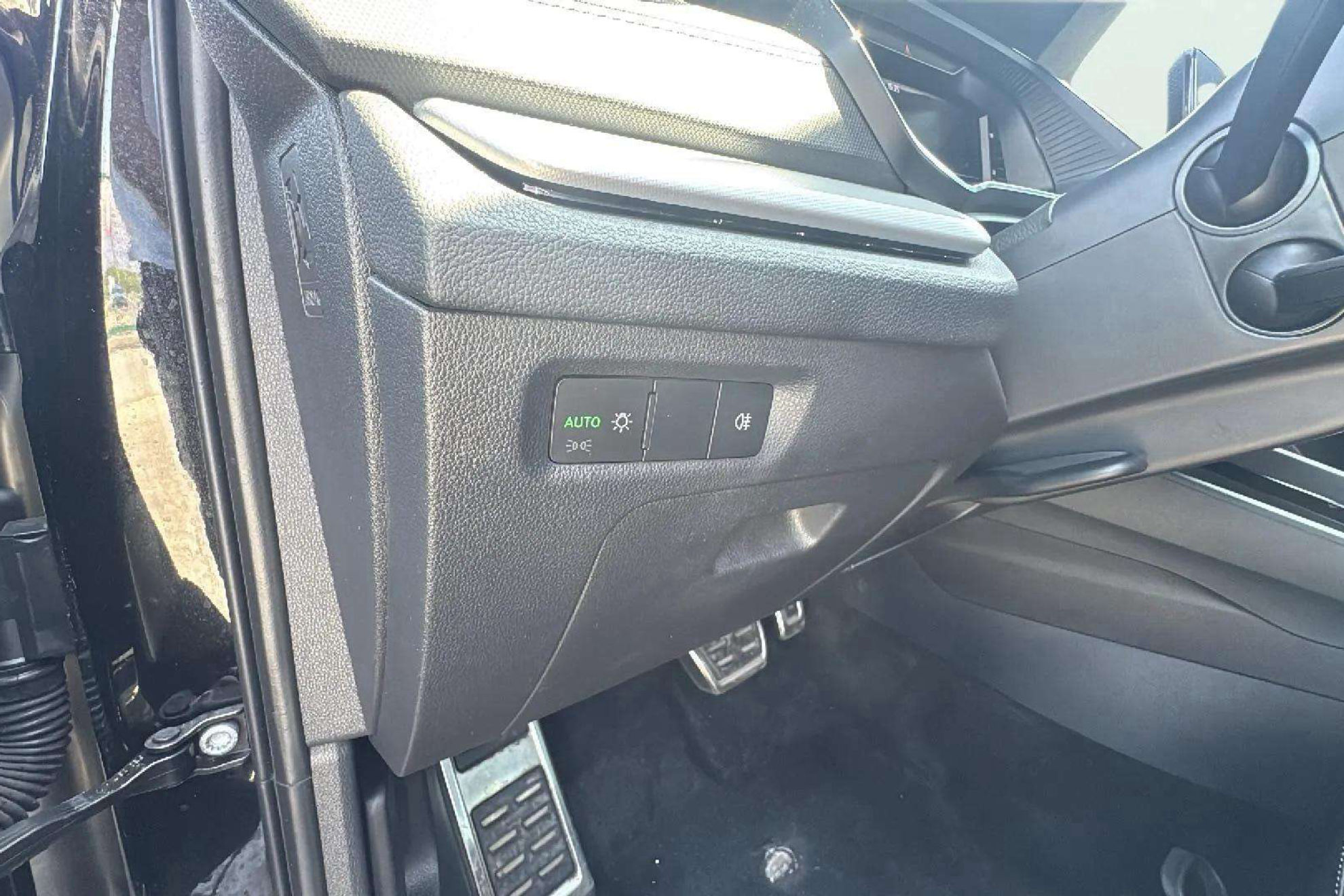 Škoda Octavia 2.0 TDI DSG Style - foto 22