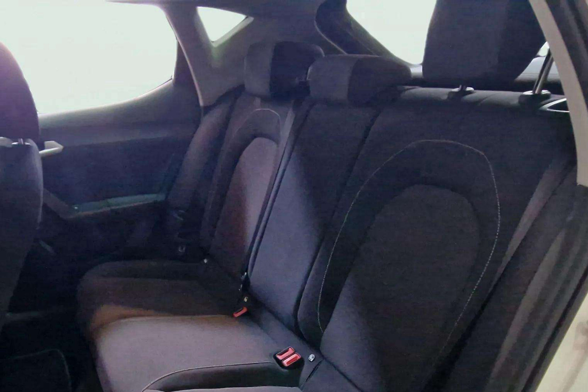 SEAT León 2.0 TDI Style Go - foto 14