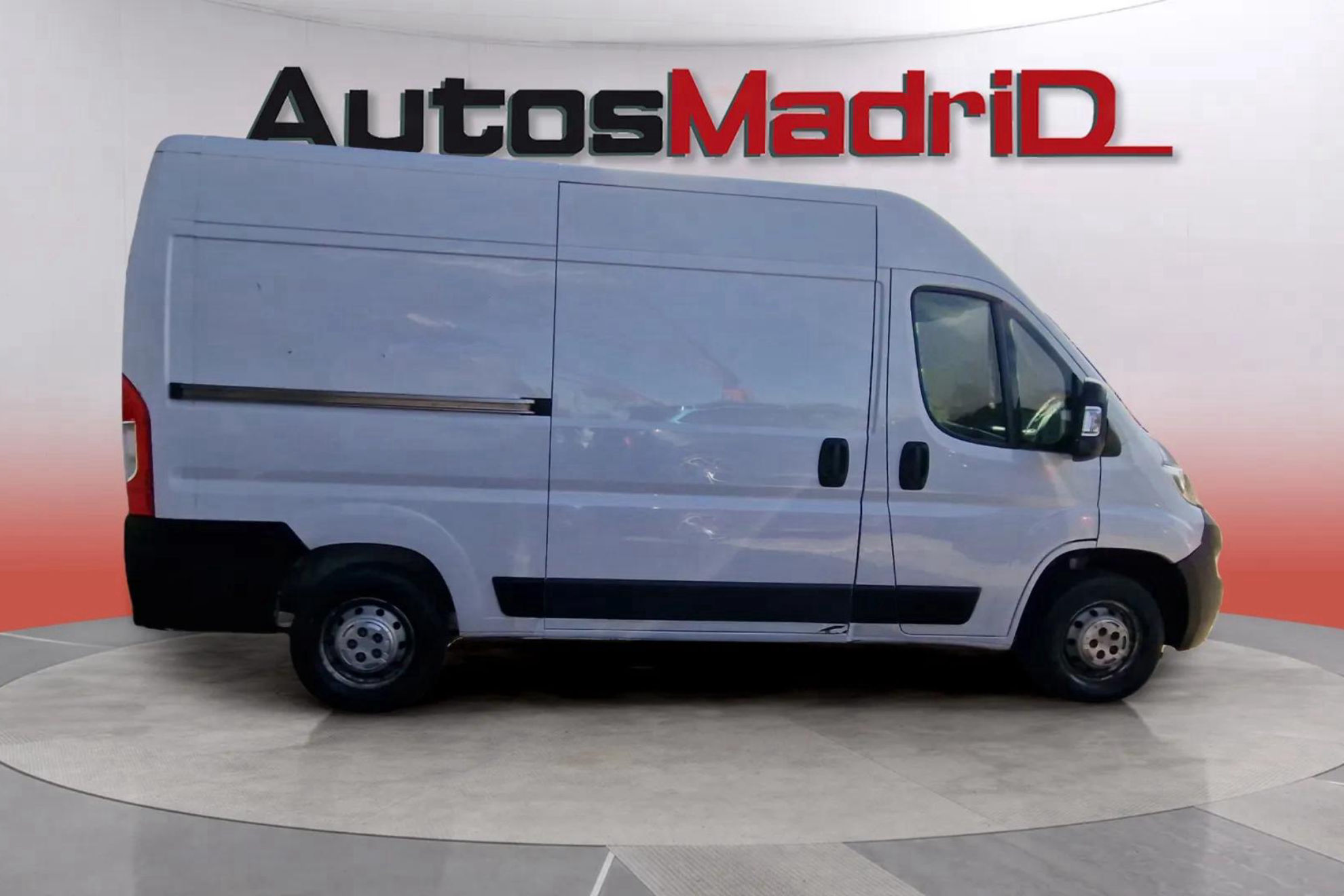 Opel Movano Furgón 3.3T L2 H2 2.2 BlueHDi 120 MT6 - foto 10