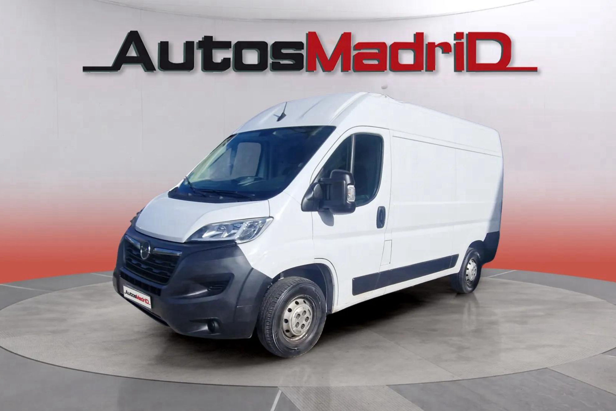 Opel Movano Furgón 3.3T L2 H2 2.2 BlueHDi 120 MT6 - foto 3