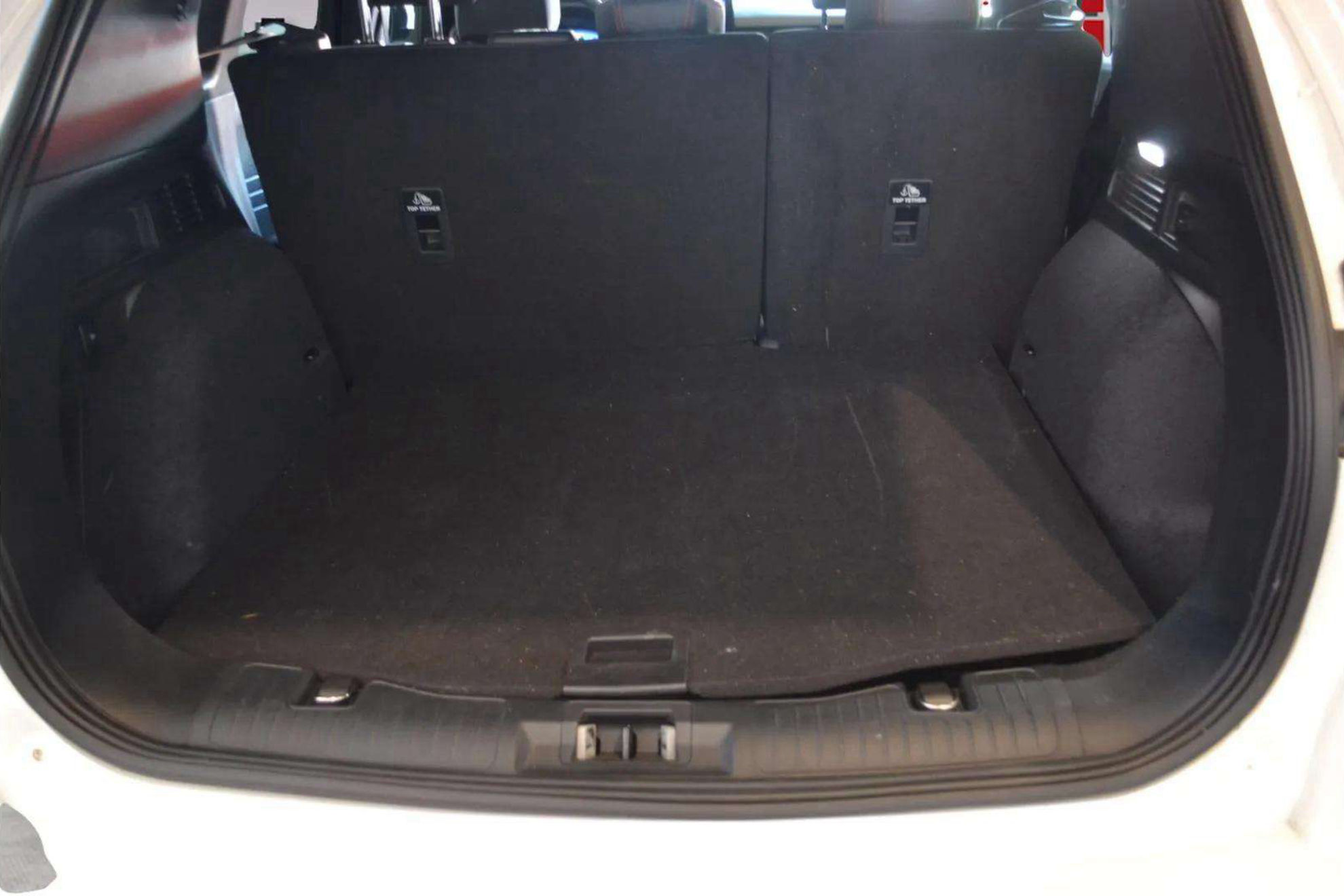 Ford Kuga ST-Line X 1.5T EcoBoost - foto 9