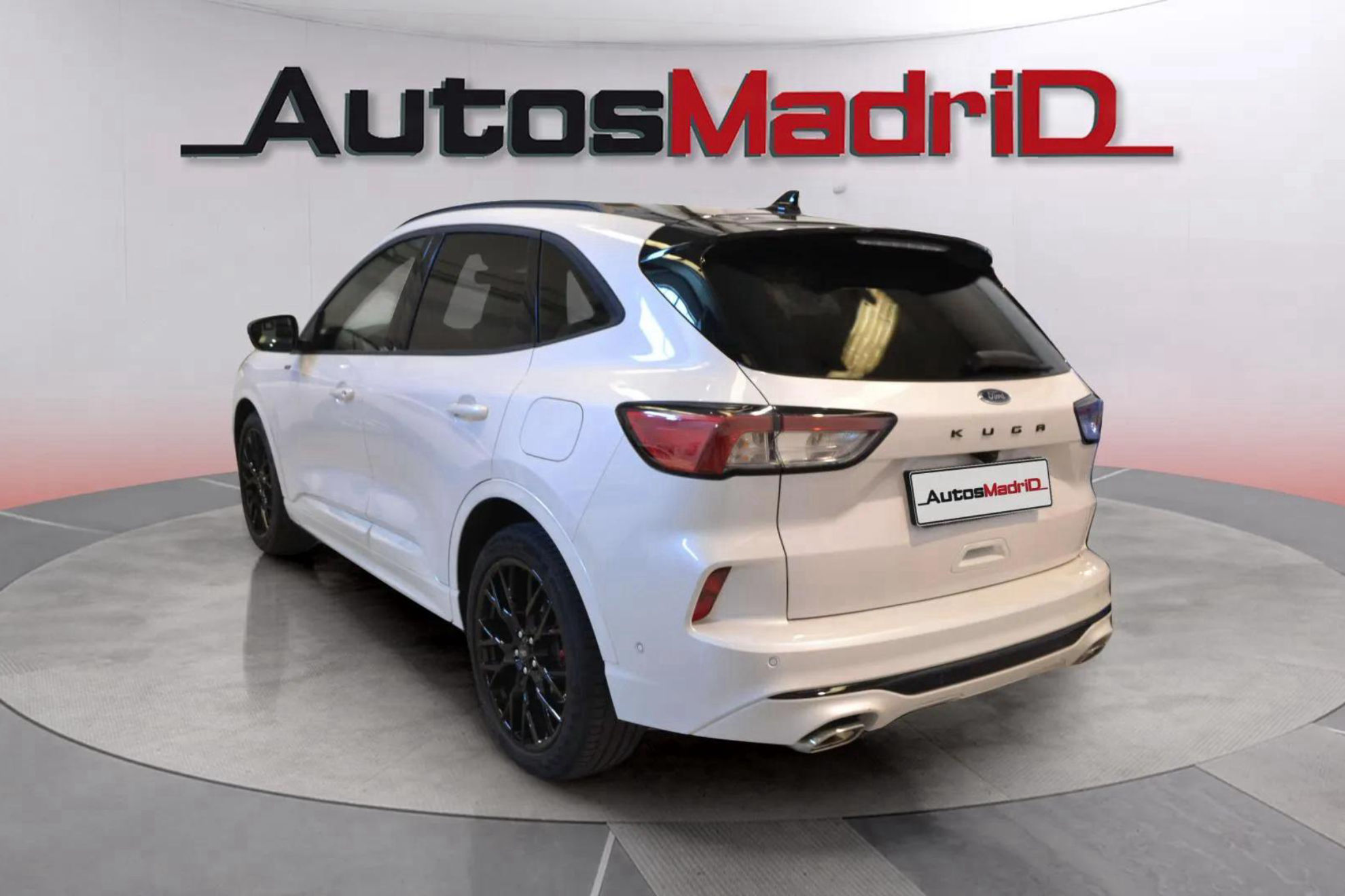 Ford Kuga ST-Line X 1.5T EcoBoost - foto 5