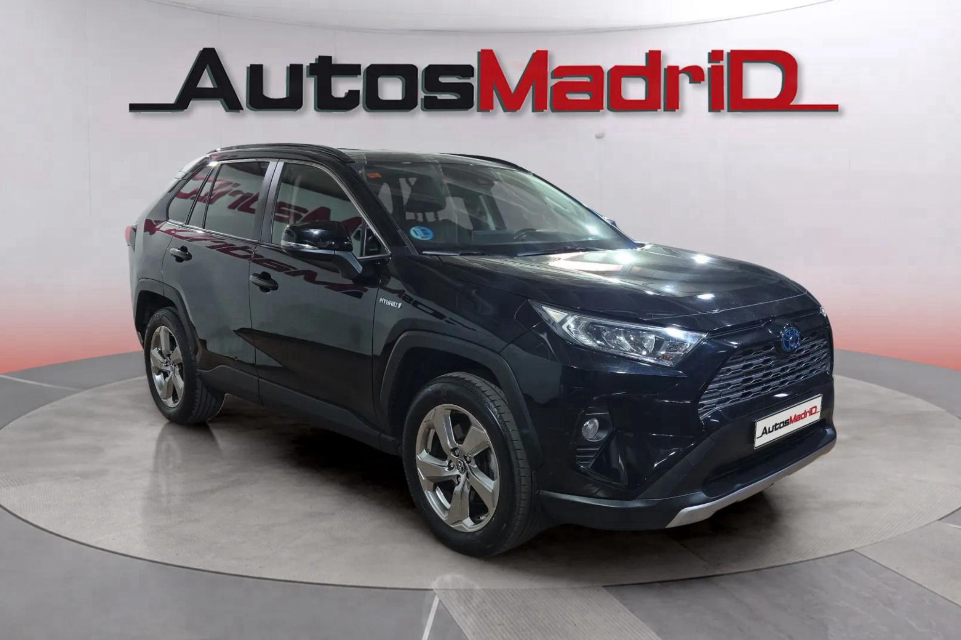 Toyota RAV4 2.5l 220H Advance