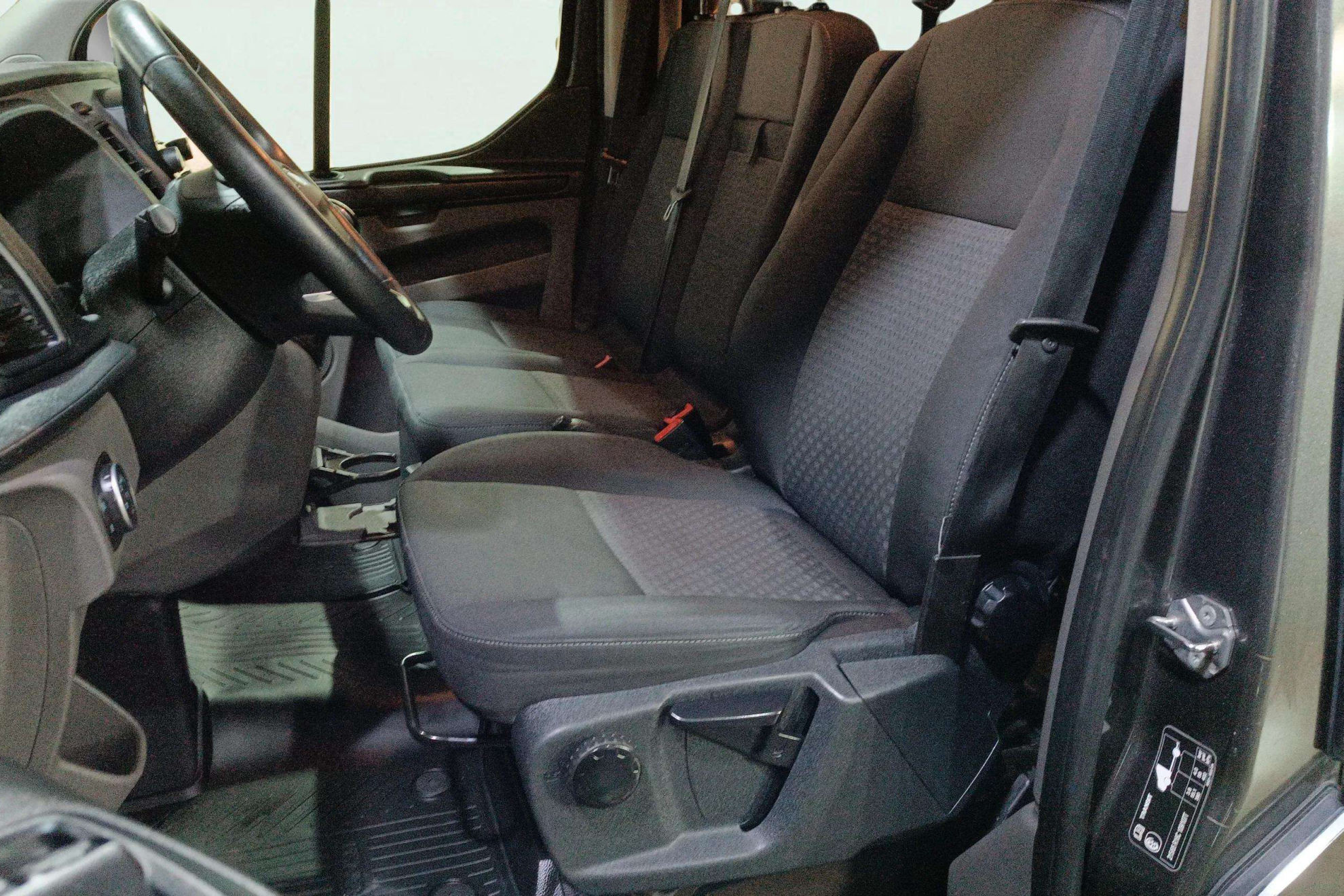 Ford Transit Custom 2.0 TDCi 320 L1 Nugget - foto 13