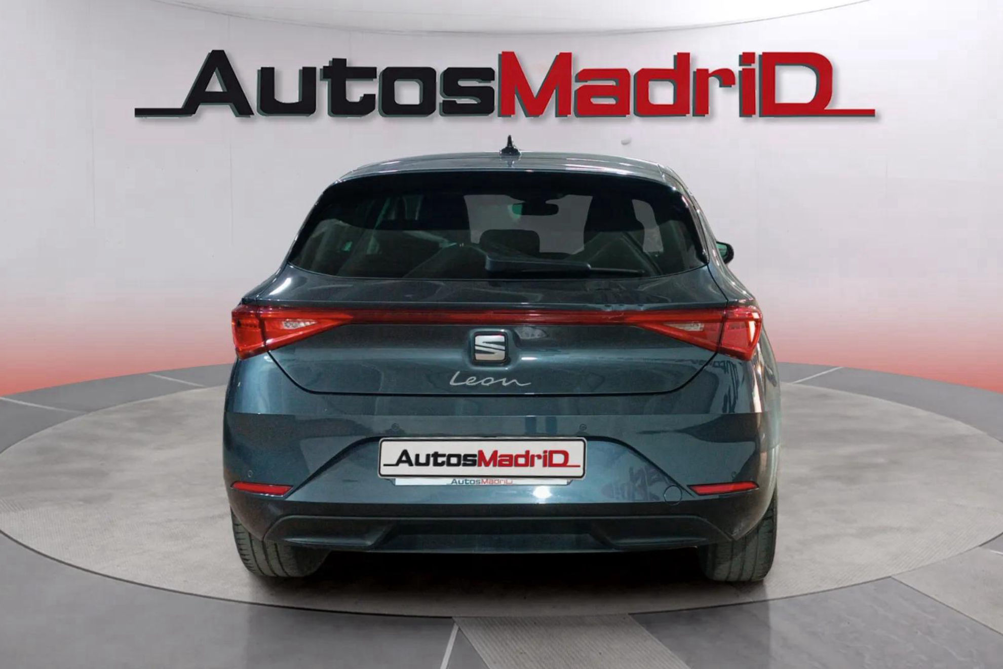 SEAT León 2.0 TDI DSG-7 Style Go - foto 6