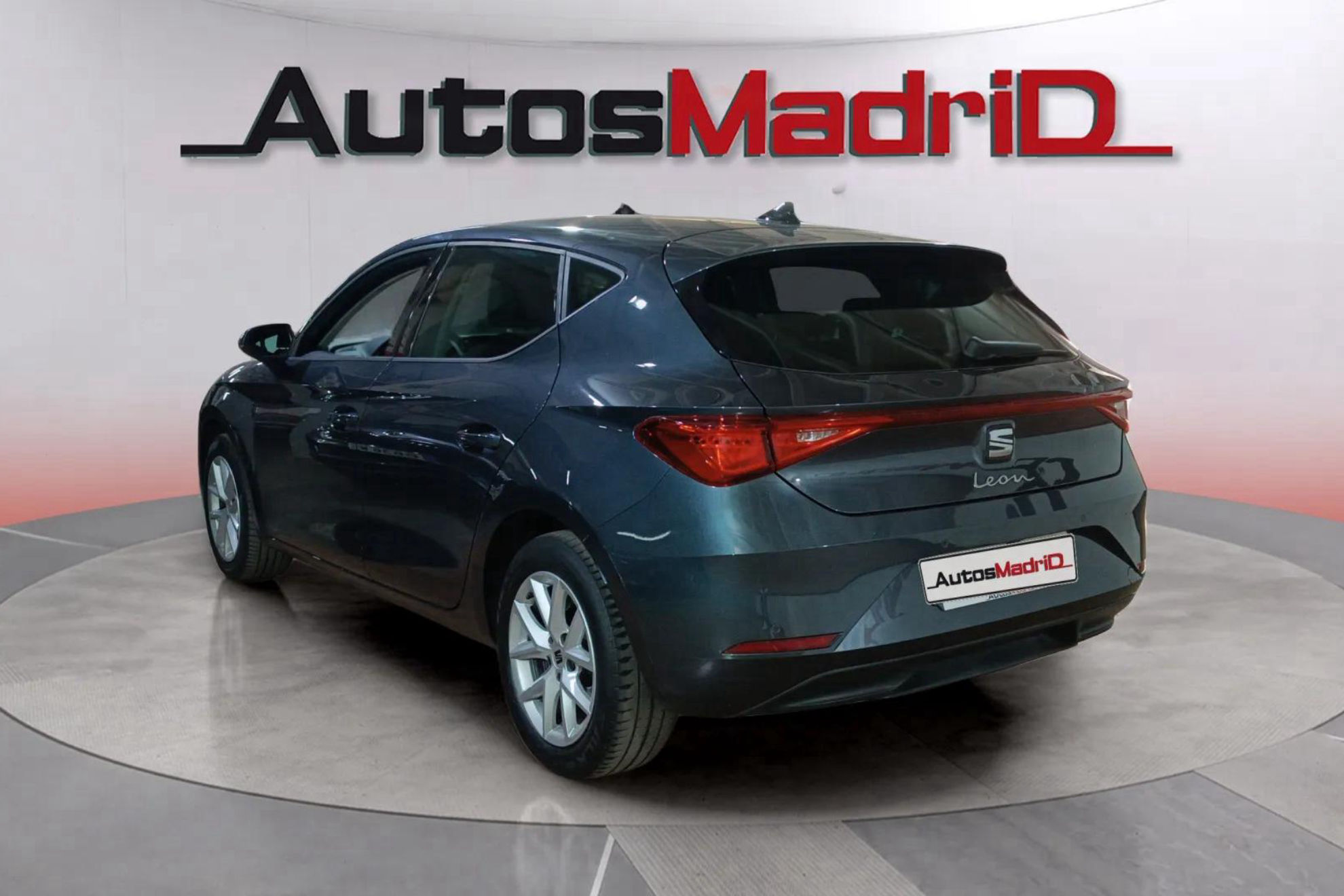 SEAT León 2.0 TDI DSG-7 Style Go - foto 5