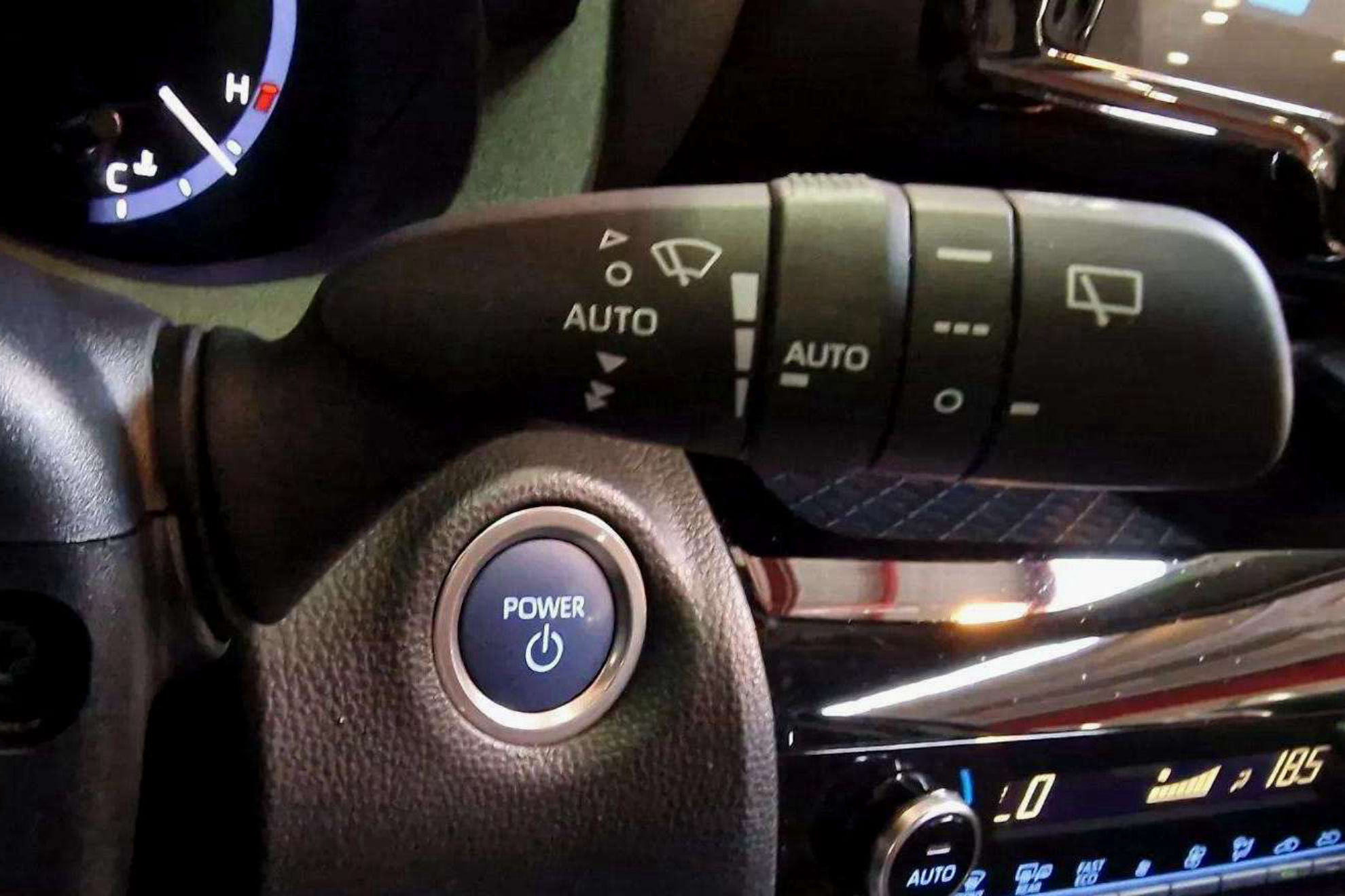 Toyota Yaris Cross 1.5 120H Style Bi-Tono - foto 18